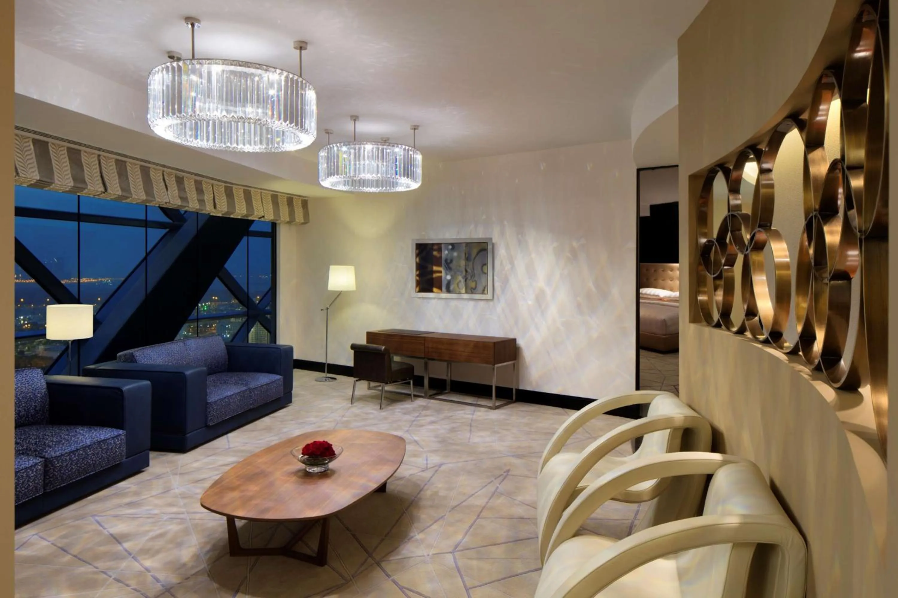 Living room in Andaz Capital Gate Abu Dhabi, By Hyatt