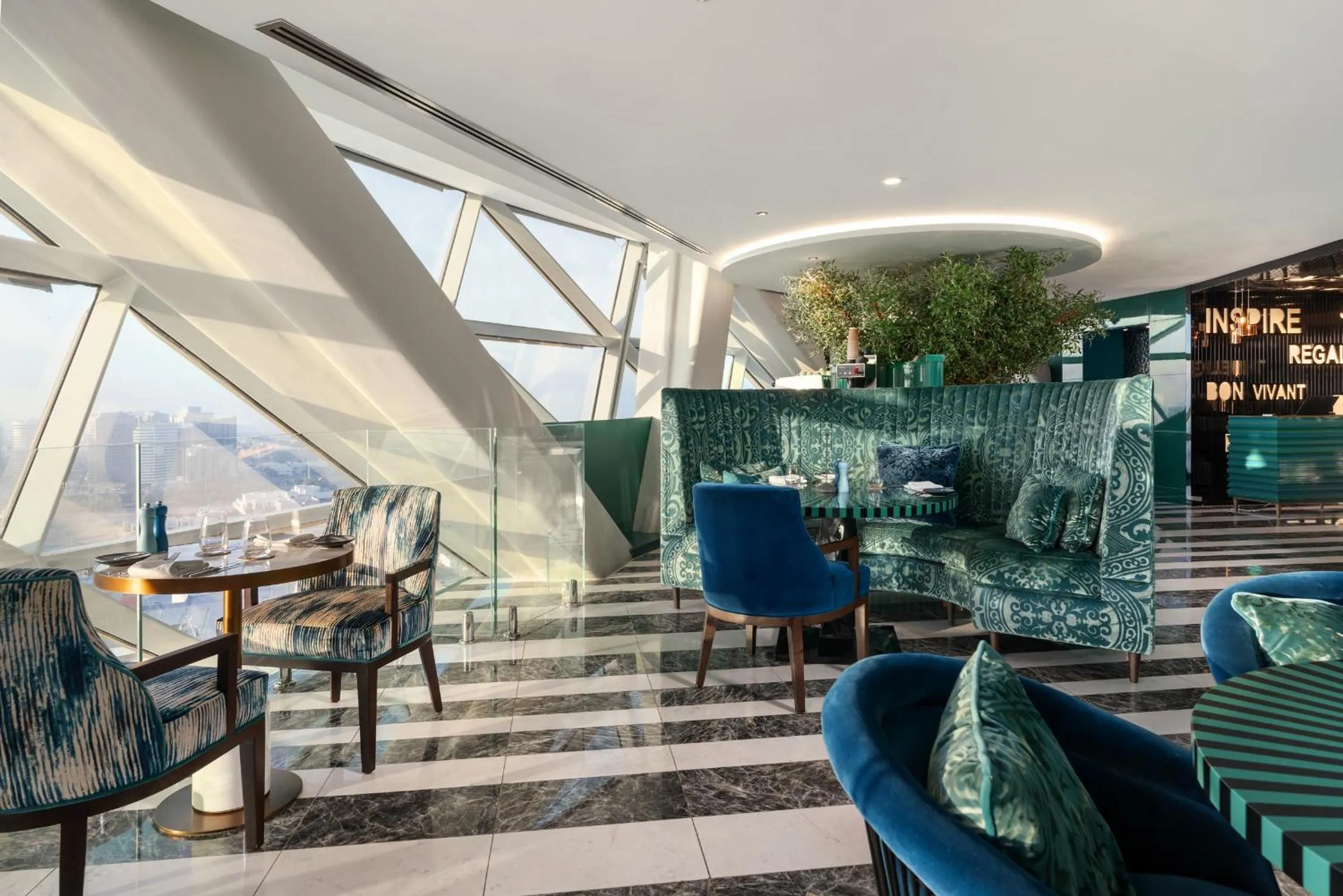 Restaurant/places to eat in Andaz Capital Gate Abu Dhabi, By Hyatt