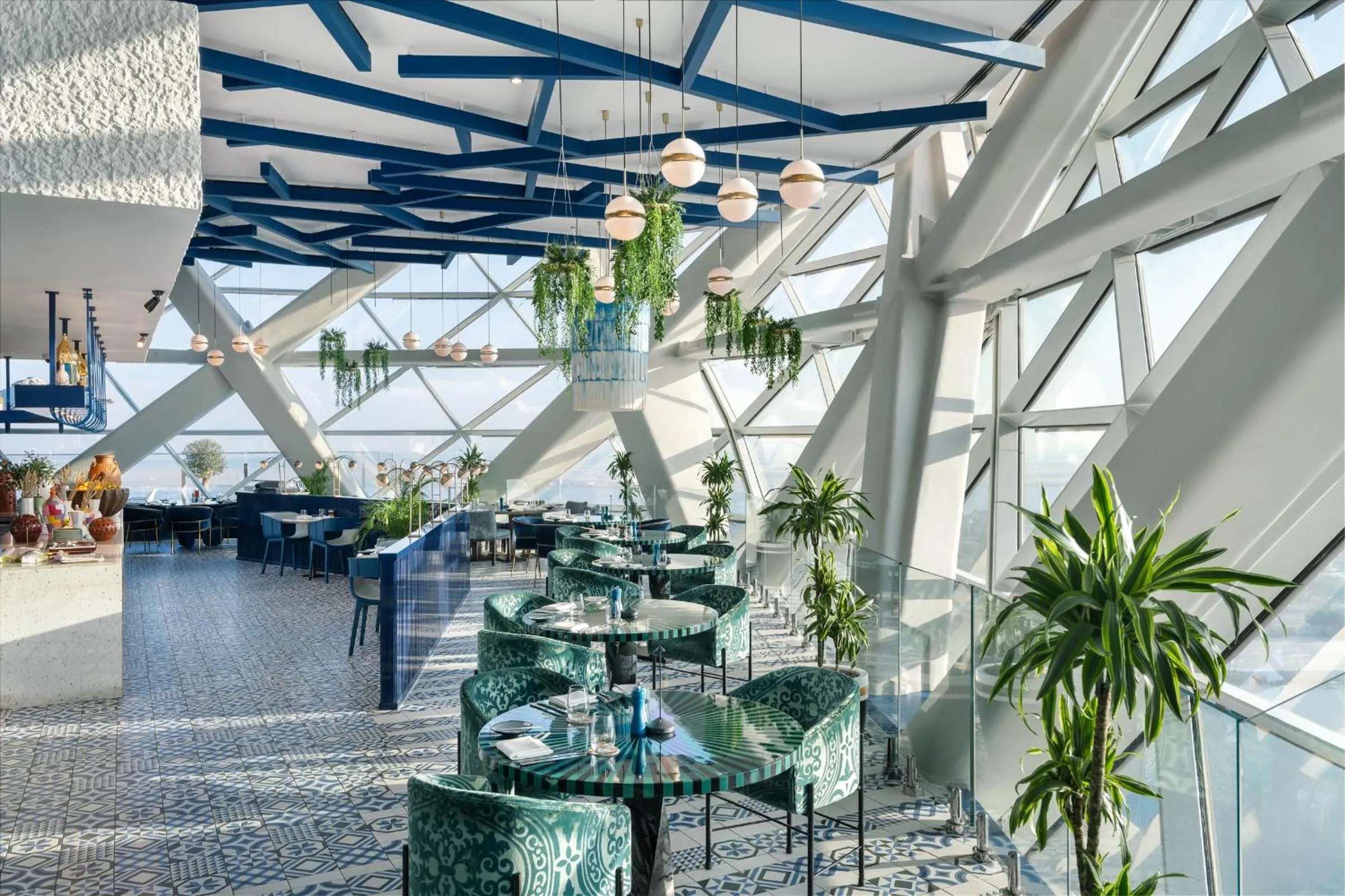 Restaurant/places to eat in Andaz Capital Gate Abu Dhabi, By Hyatt