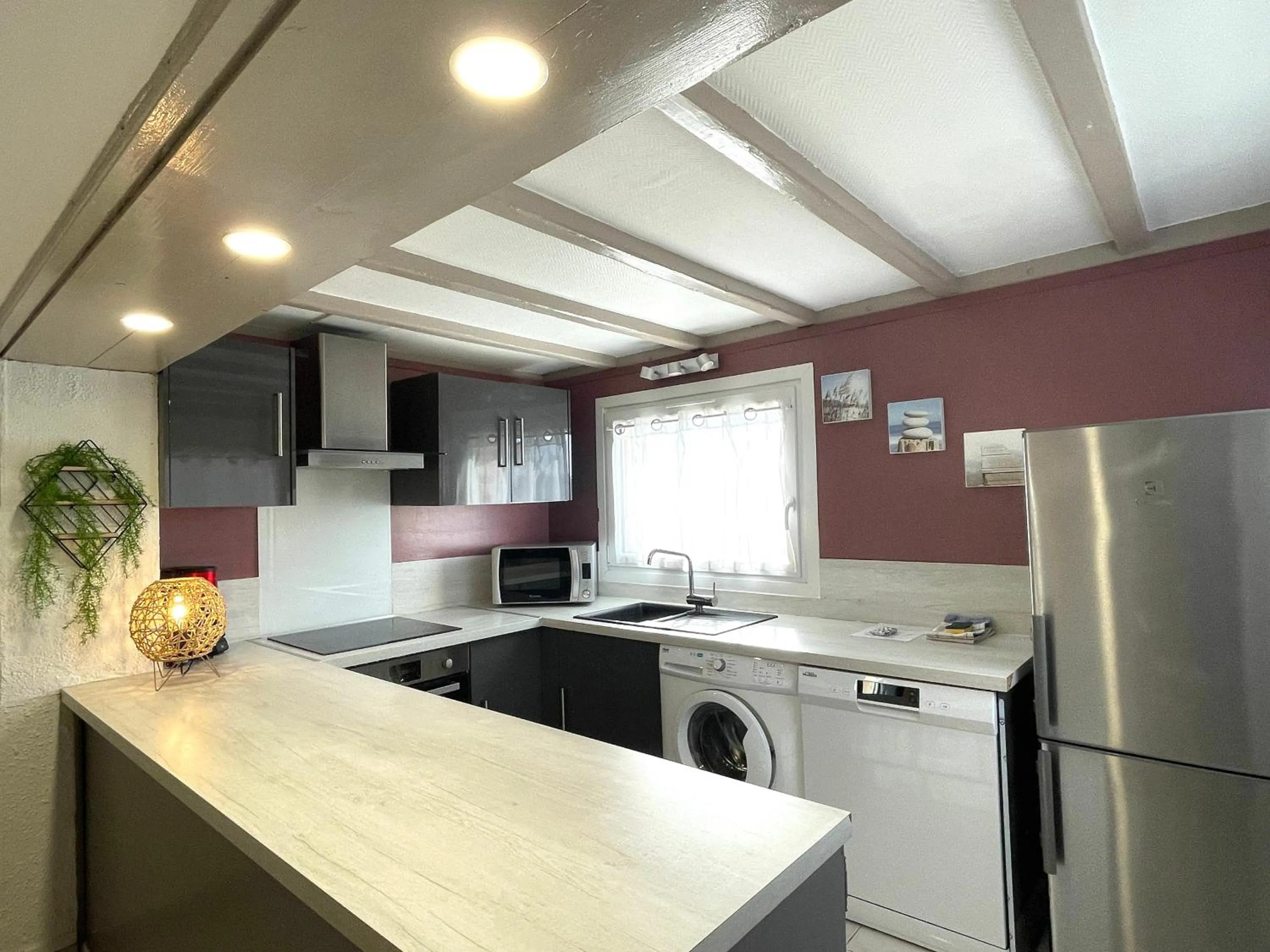 kitchen in La Maison Blanche