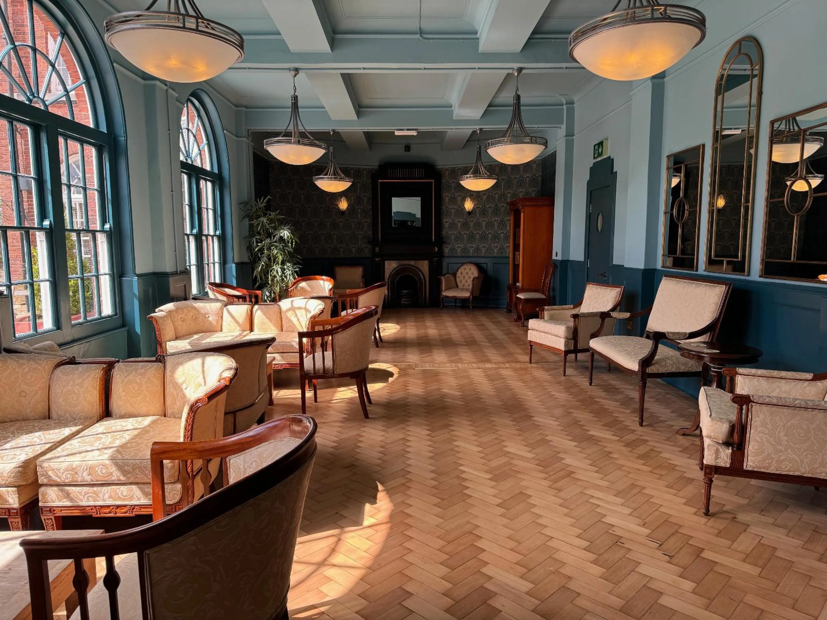 Lounge or bar in Charlotte House Hotel