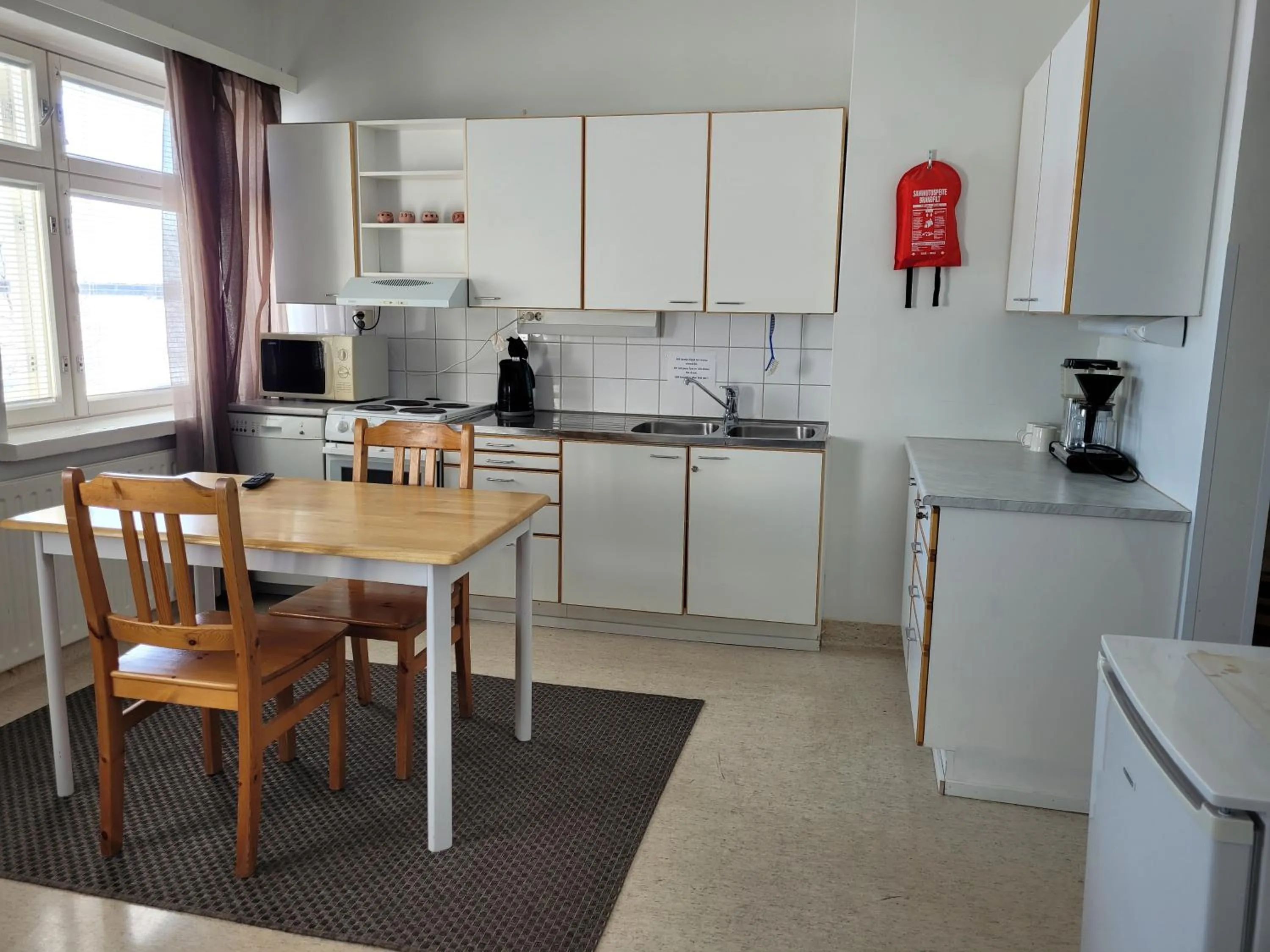 Communal lounge/ TV room in Kylpylähotelli Pohjanranta