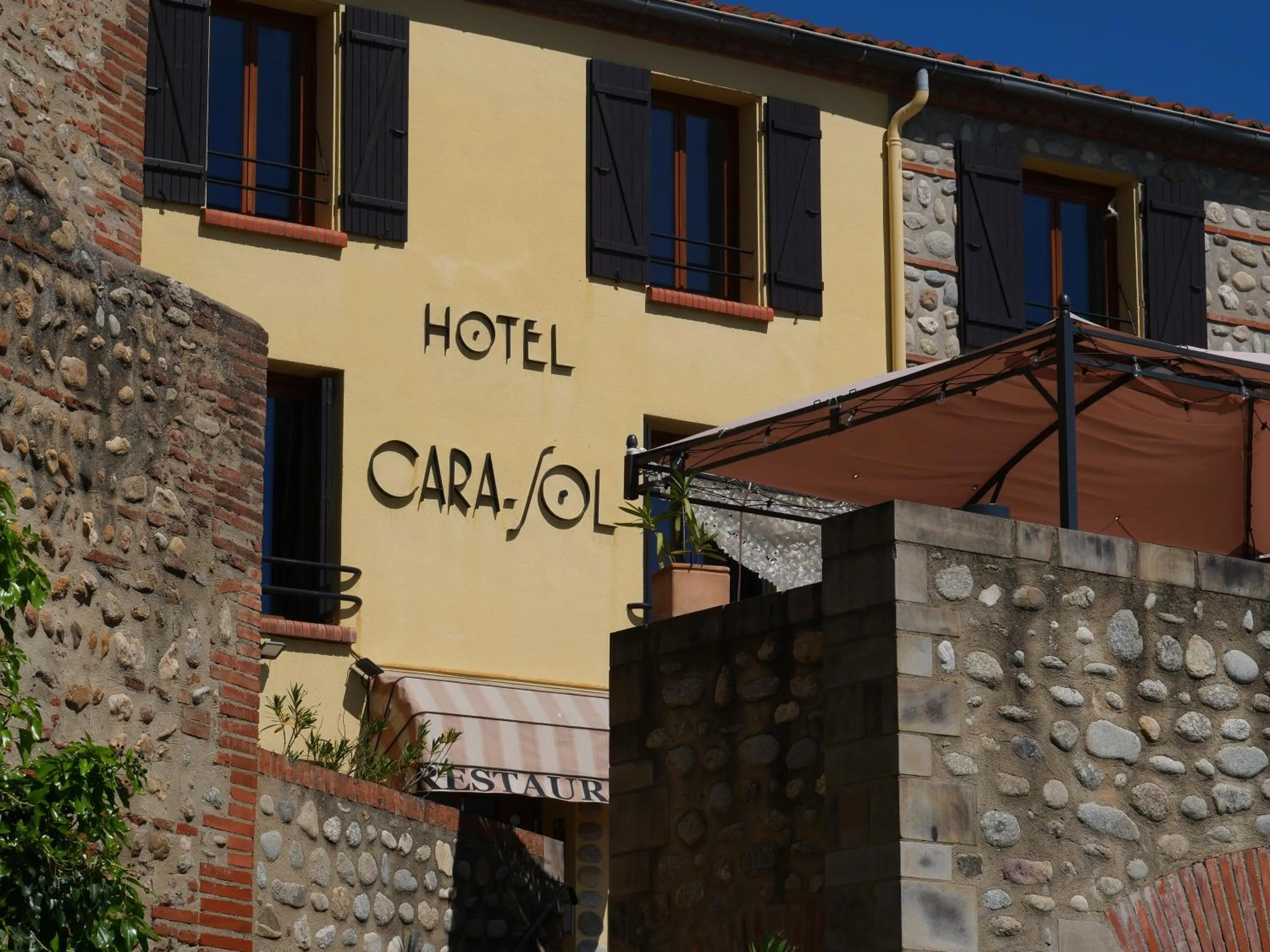 Logis Hotel Restaurant Le Cara Sol
