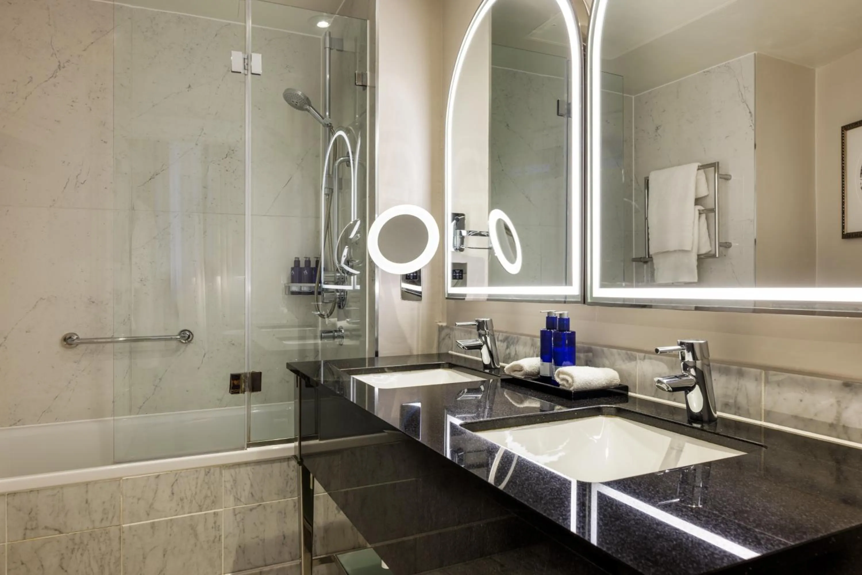 Bathroom in The Caledonian Edinburgh, Curio Collection by Hilton