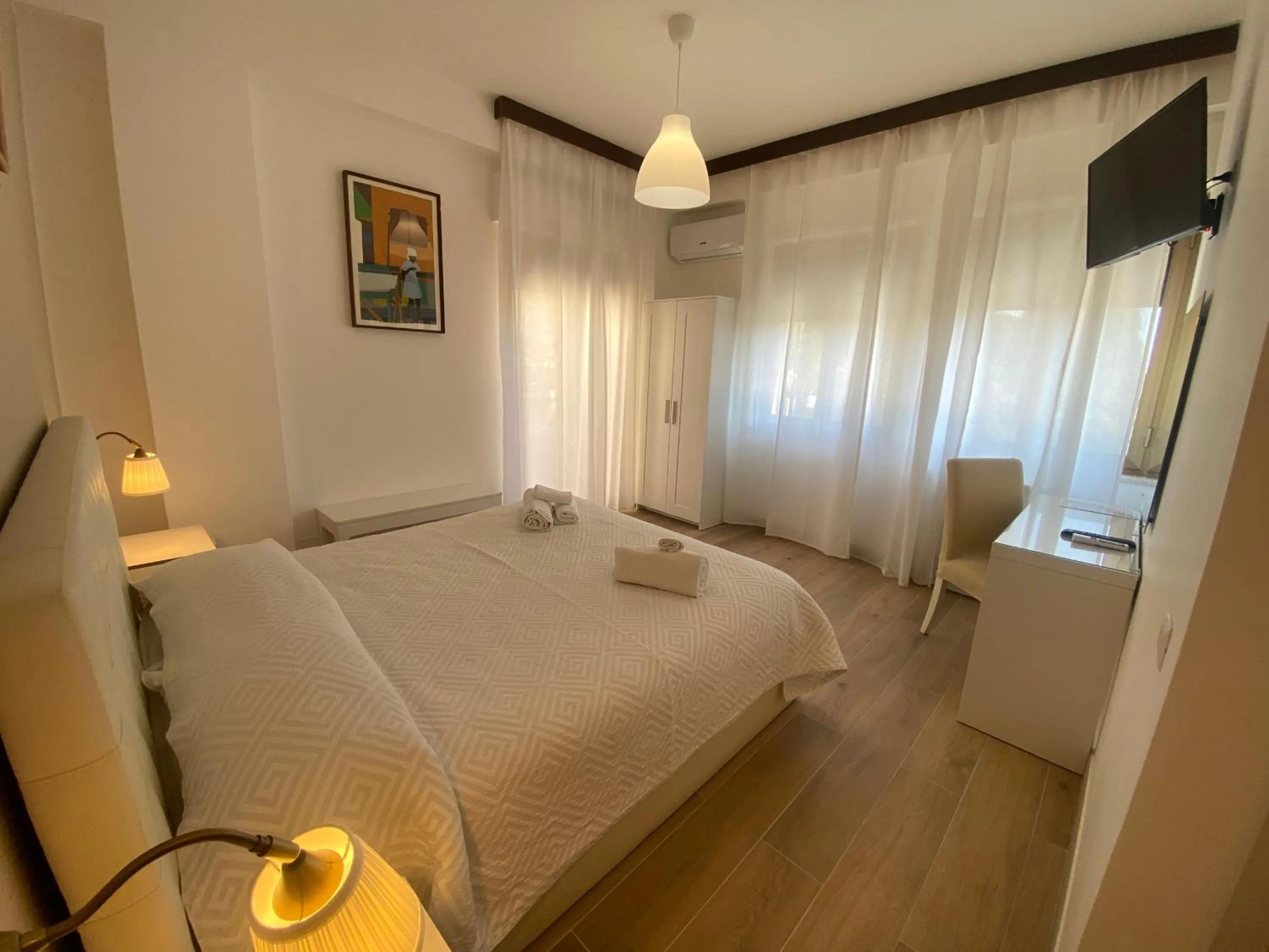 Photo of the whole room, Bed in B&B Casa al Vicolo 2