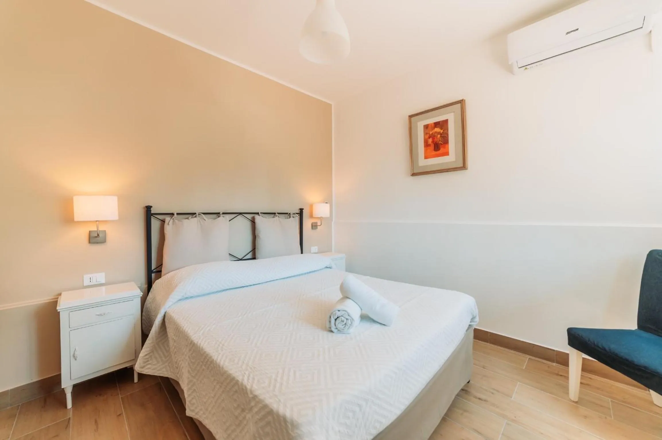 Bedroom, Bed in B&B Casa al Vicolo 2