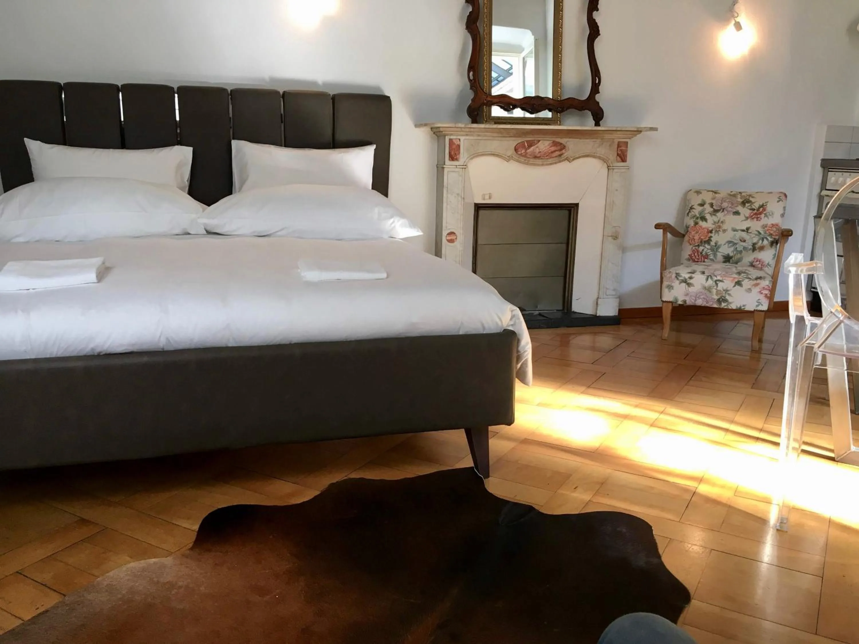 Bedroom, Bed in Great2Stay City Center Apartments Locarno