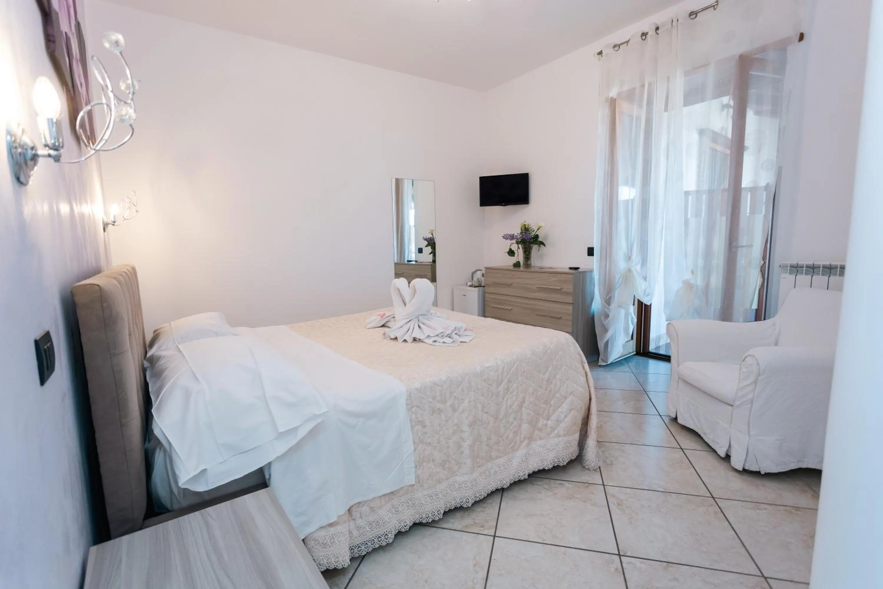 Bedroom, Bed in Villa Italia