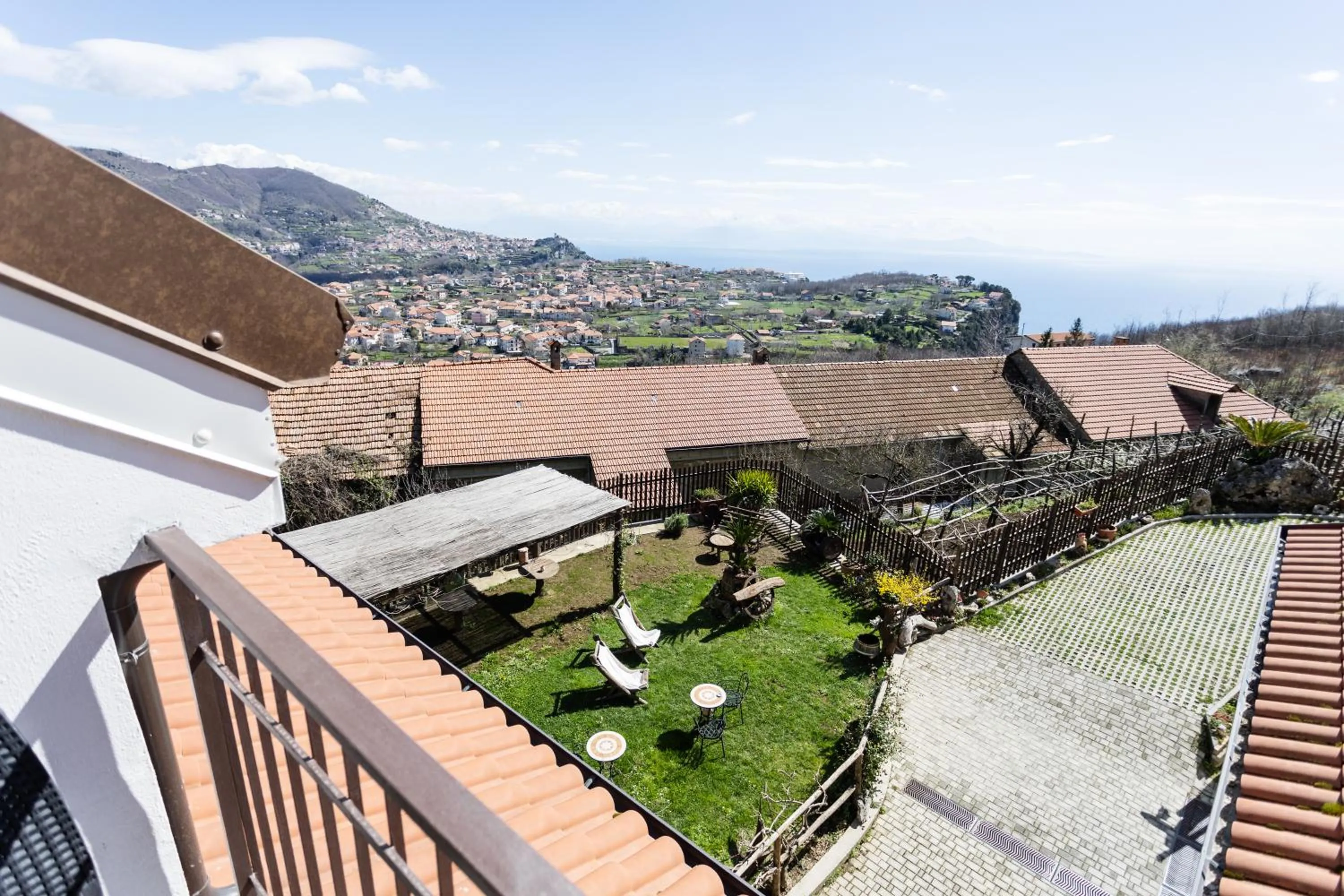 Sea view in Villa Italia