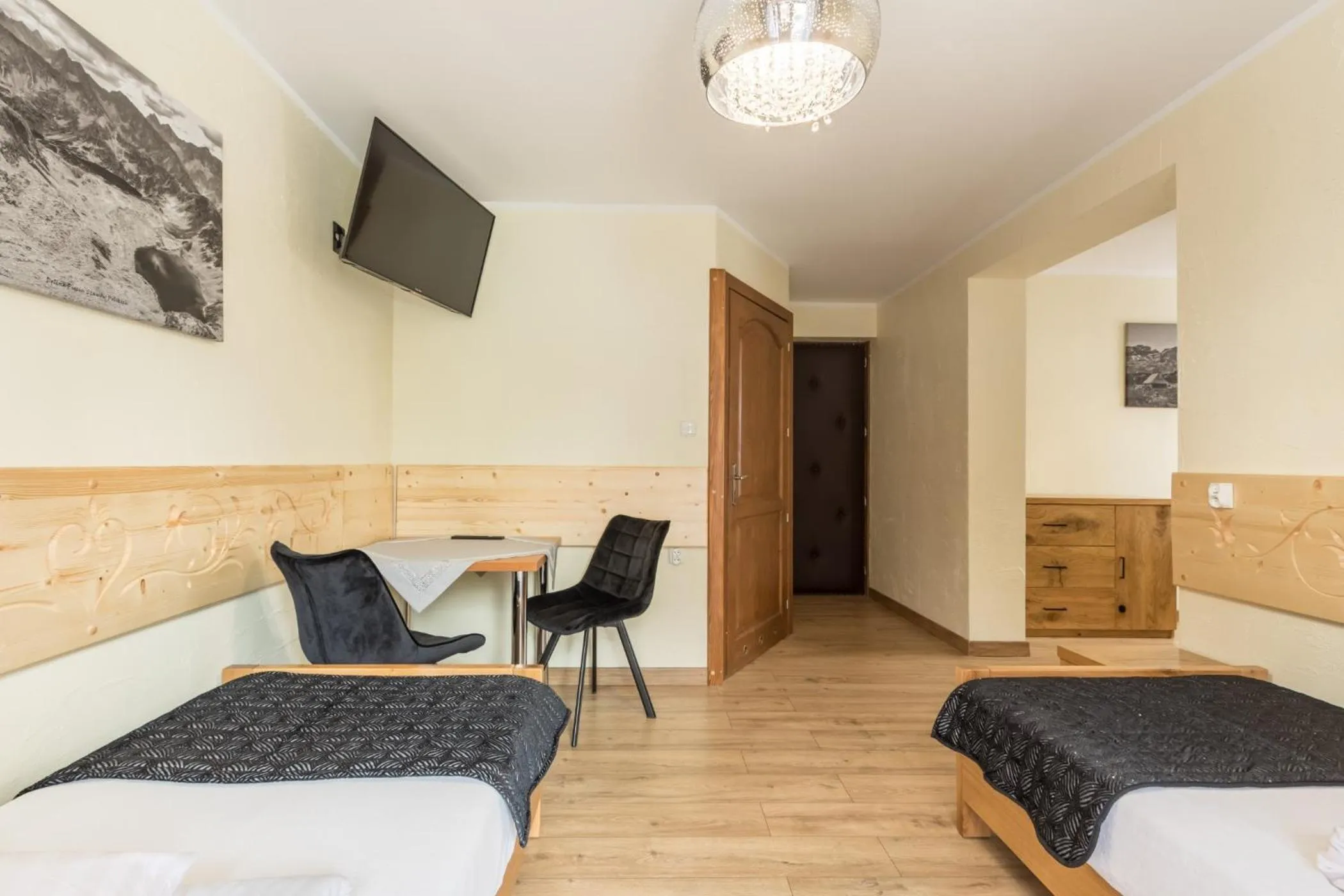 Photo of the whole room, Bed in Leśny Dwór