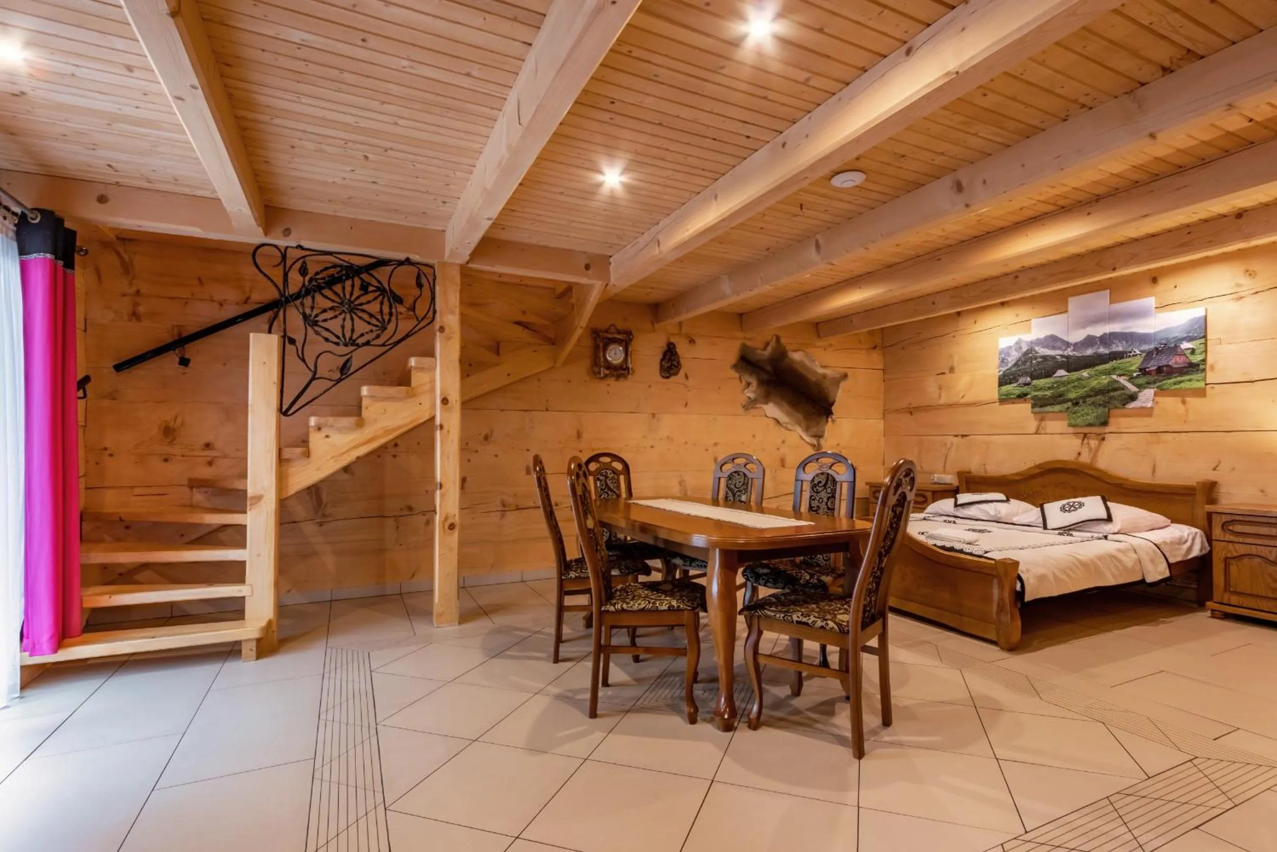 Living room, Bed in Leśny Dwór