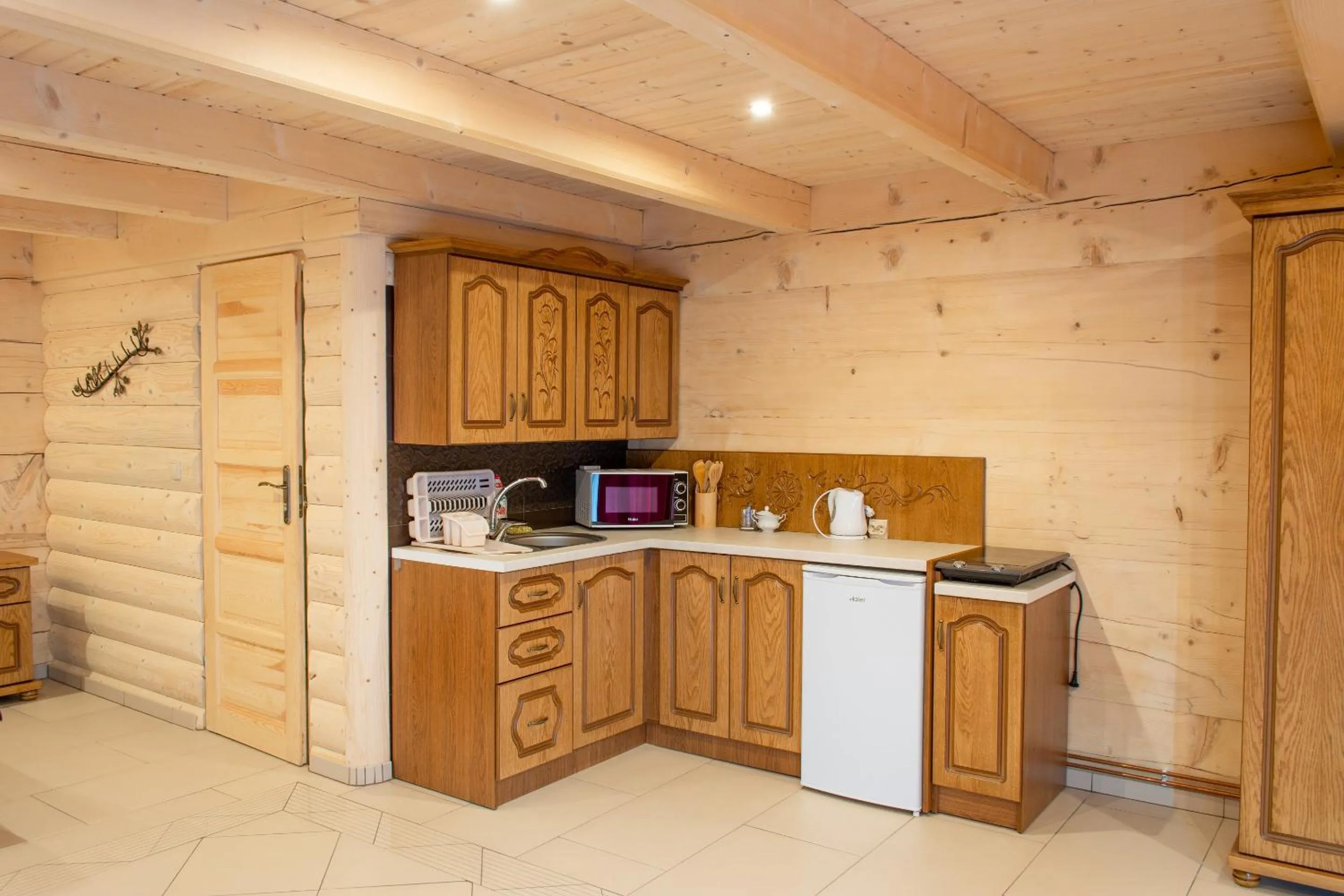 Kitchen or kitchenette in Leśny Dwór