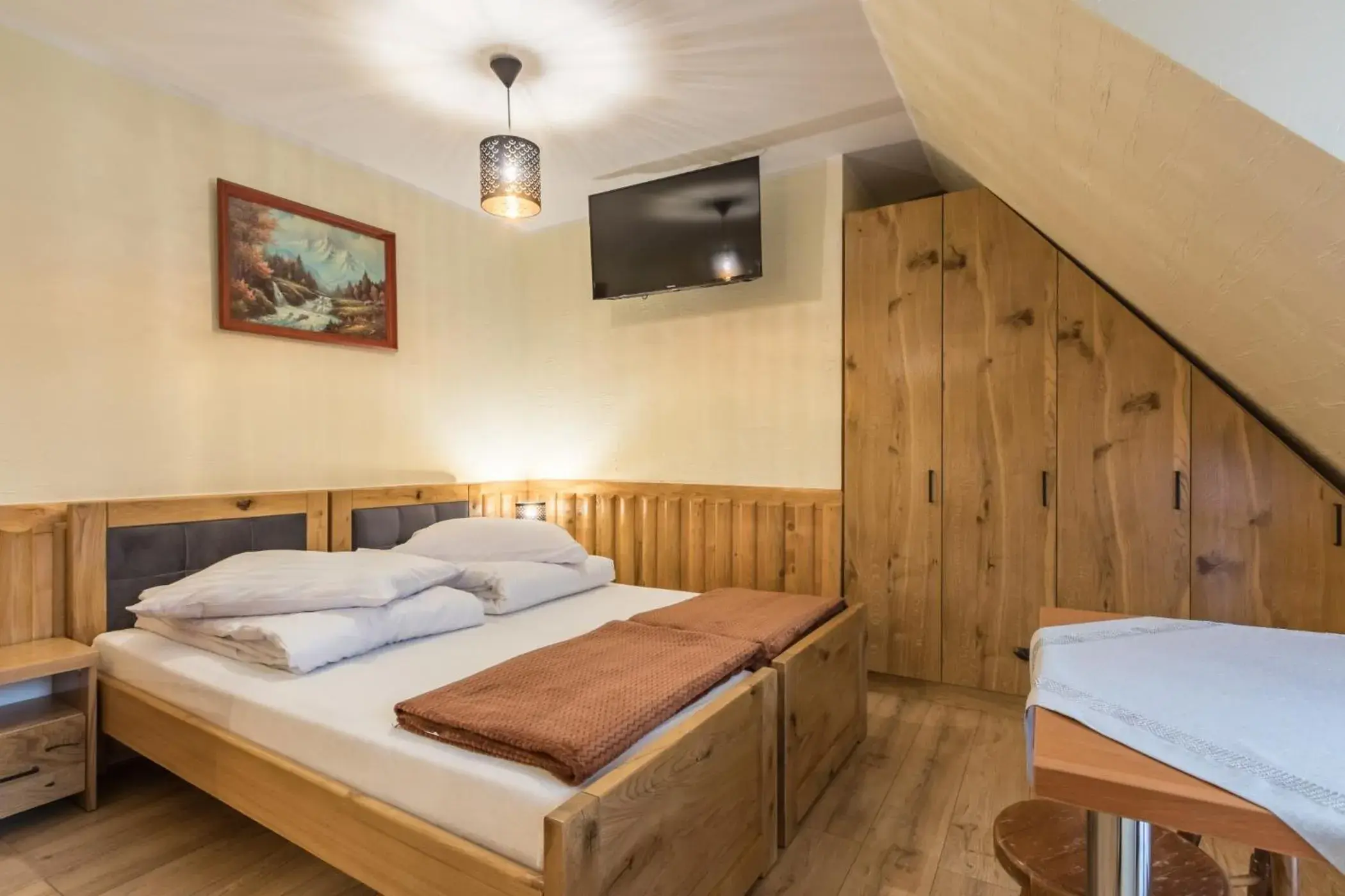 Double or Twin Room with Private Bathroom in Leśny Dwór Double or Twin Room with Private Bathroom in Leśny Dwór