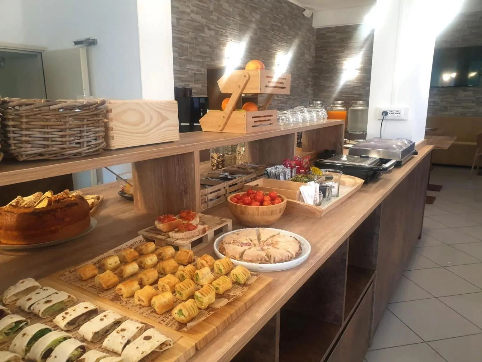 Buffet breakfast in Hotel Bianca Vela