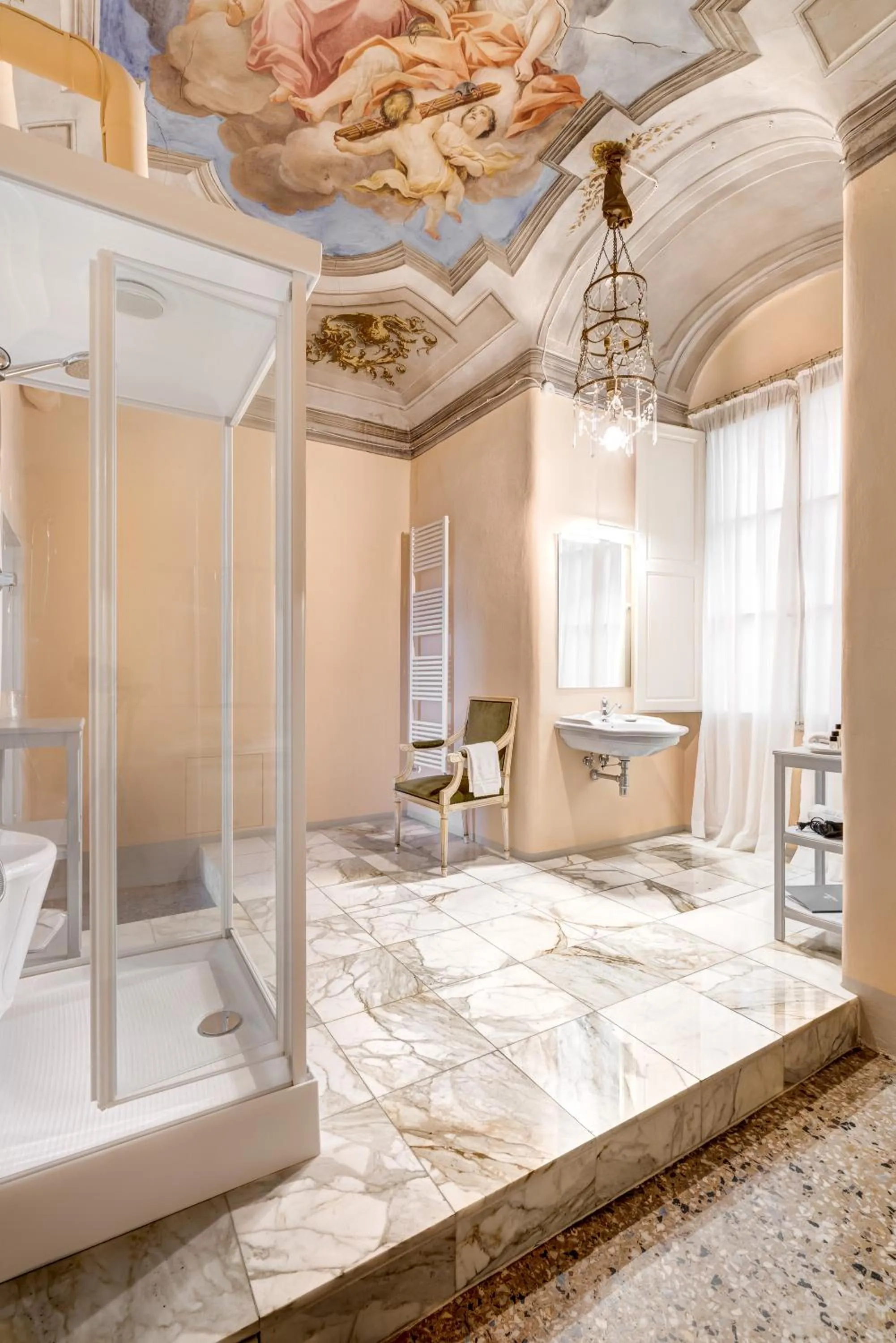 Bed in Palazzo D'Oltrarno - Residenza D'Epoca