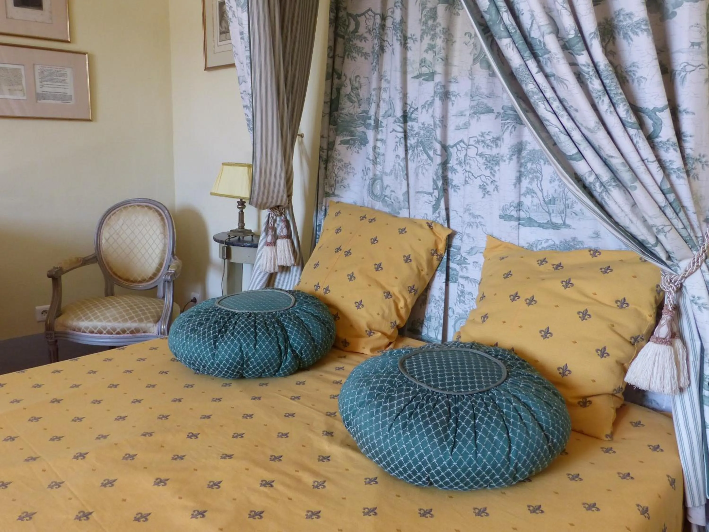 Bedroom, Bed in Château du Grand Jardin