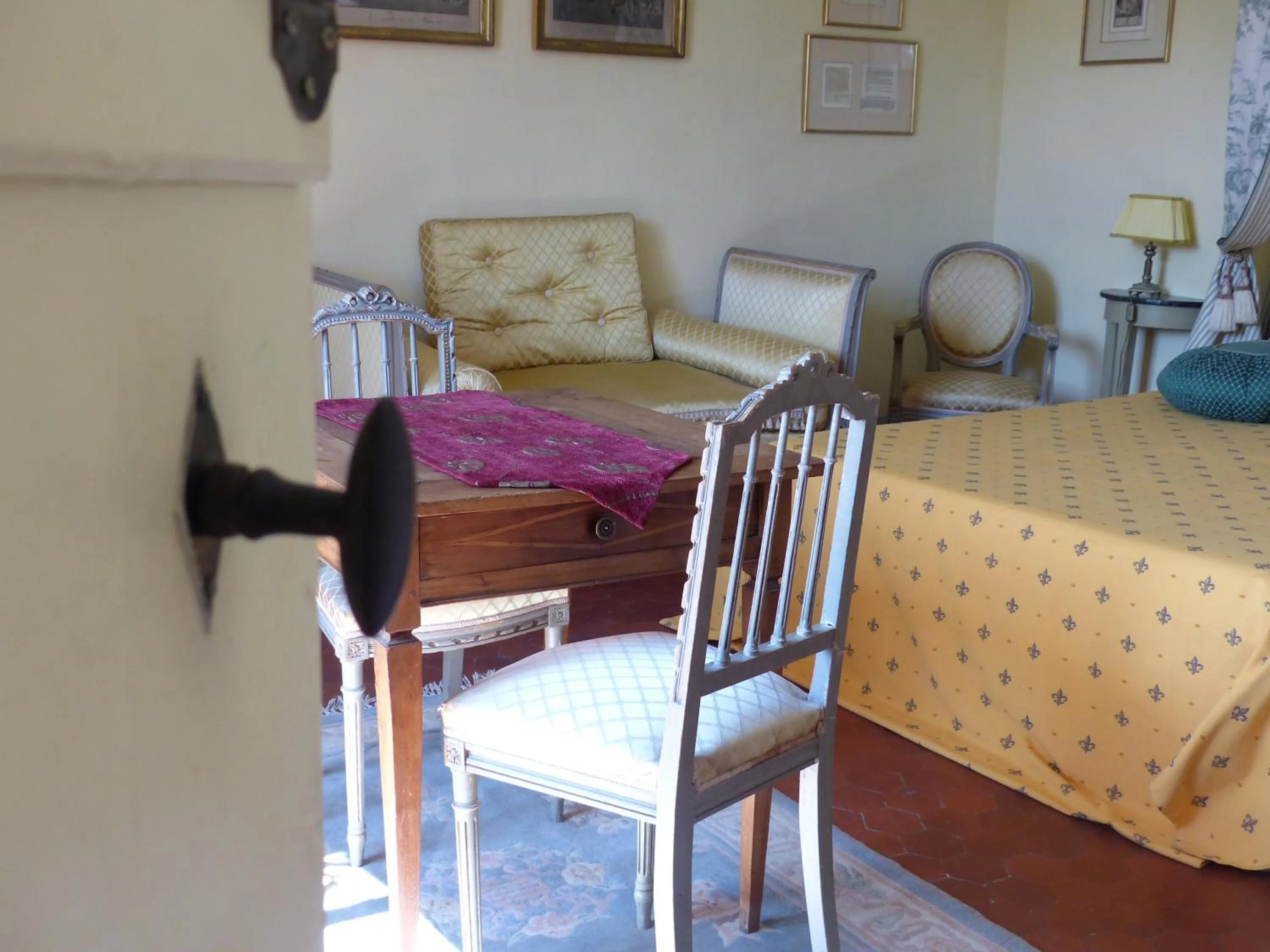 Bedroom, Bed in Château du Grand Jardin