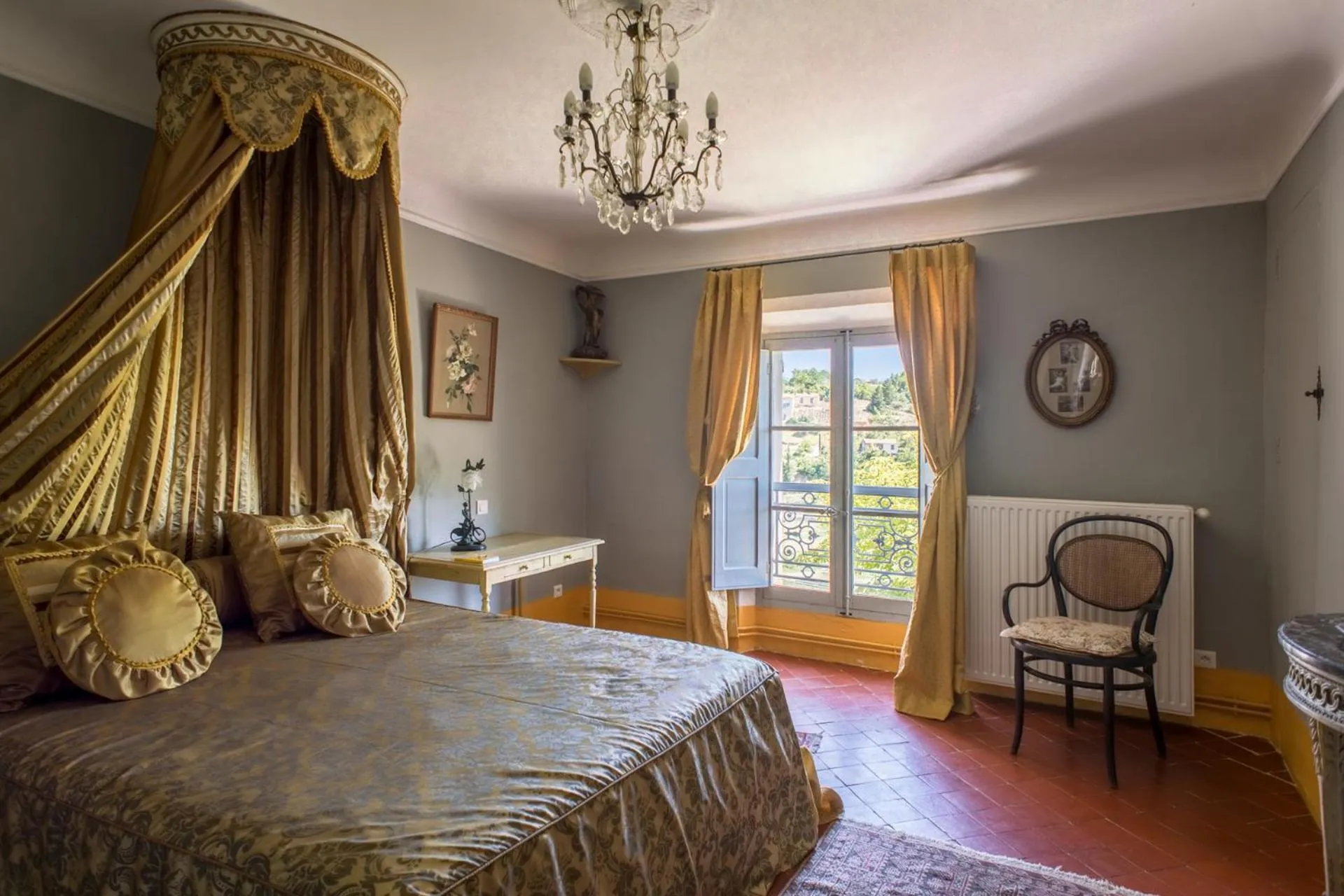 Bedroom, Bed in Château du Grand Jardin