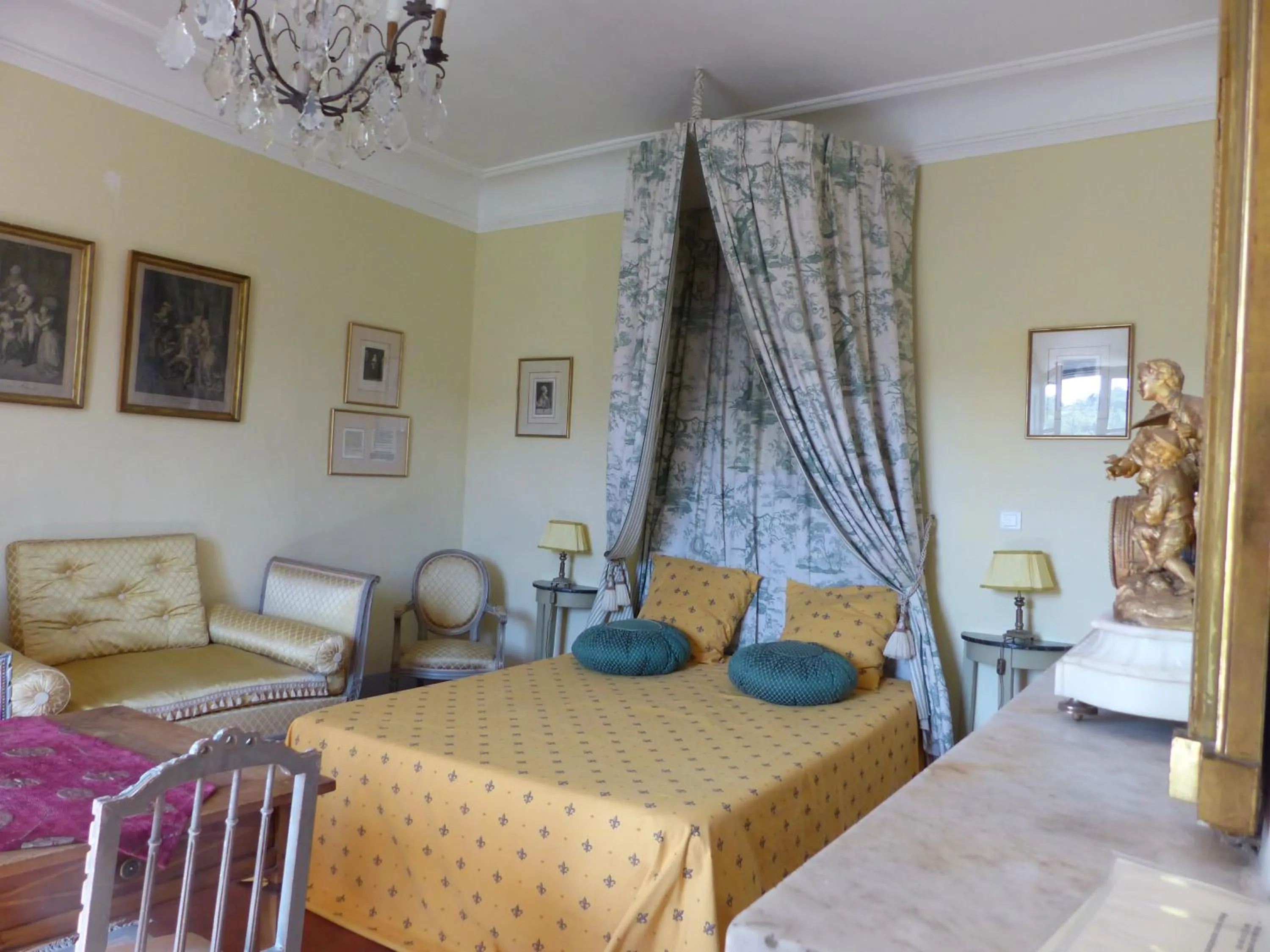 Bedroom, Bed in Château du Grand Jardin