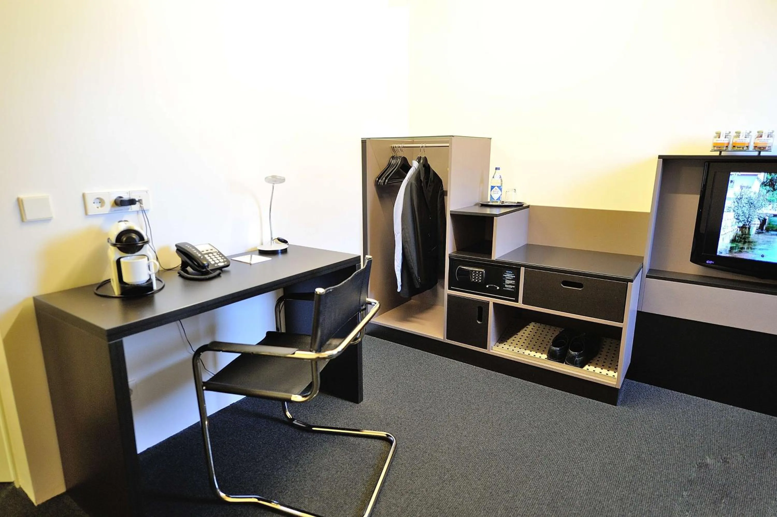 Bedroom in Best Western Plus BierKulturHotel Schwanen