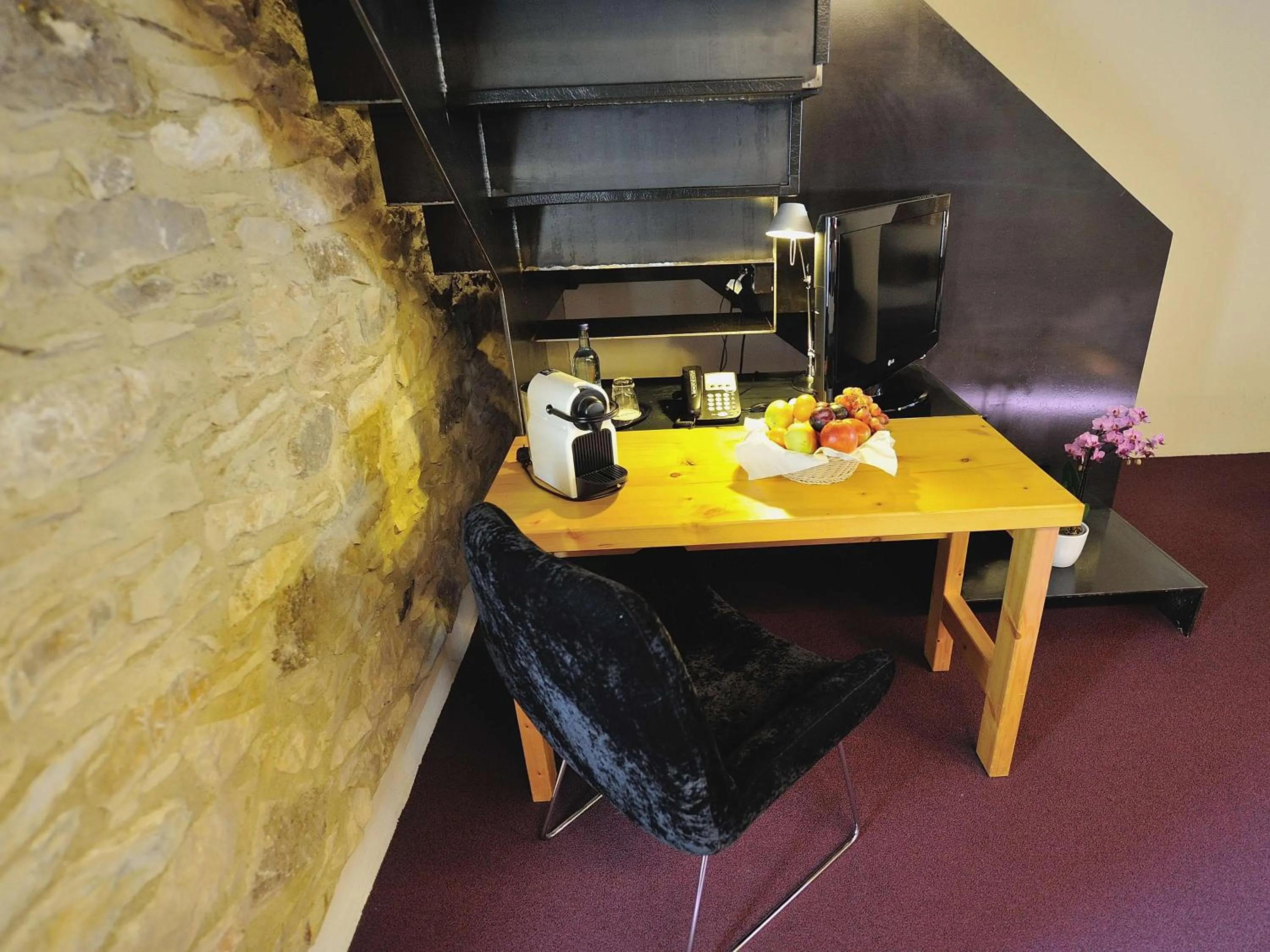 Bedroom in Best Western Plus BierKulturHotel Schwanen