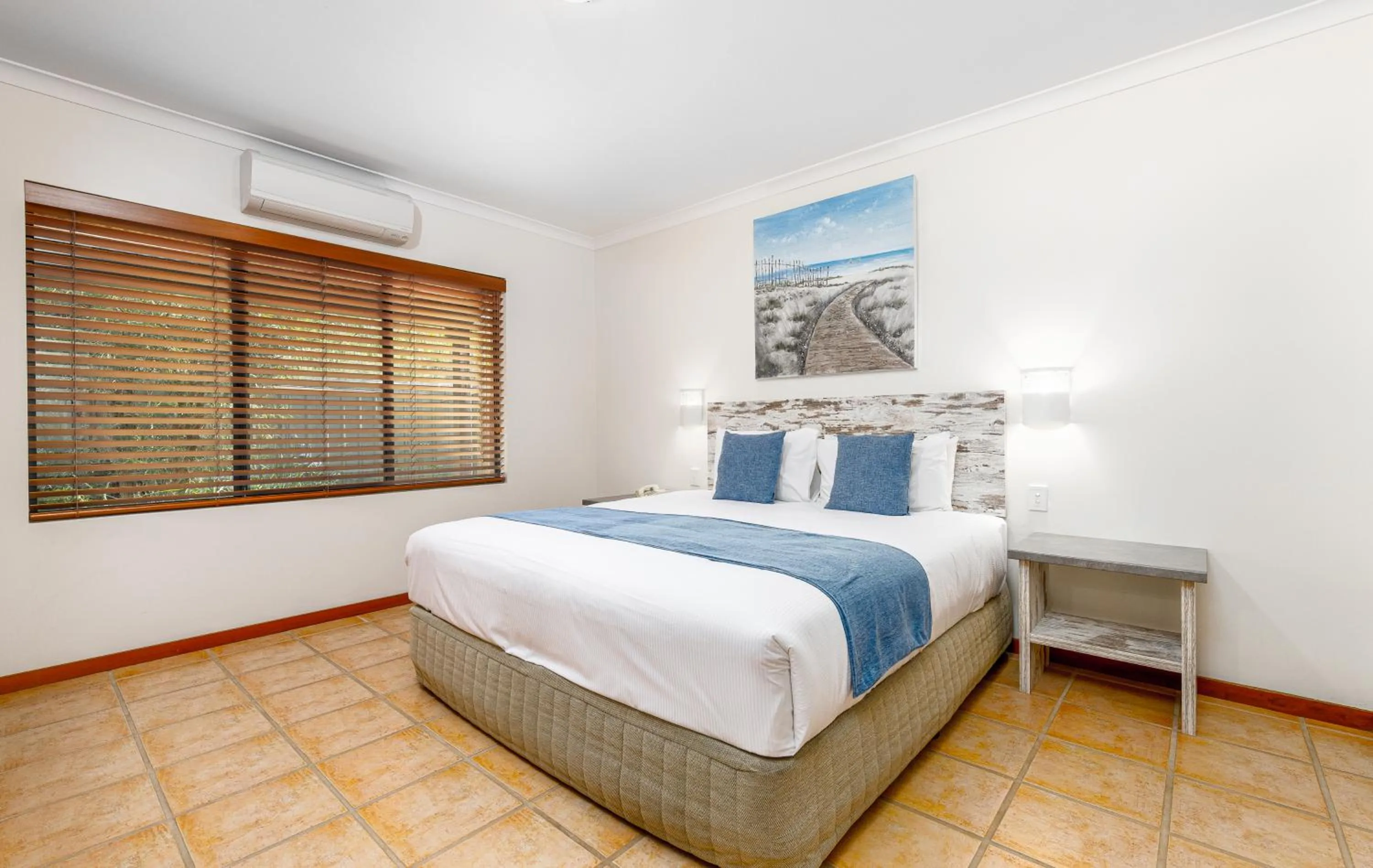 Bedroom, Bed in The Sebel Busselton