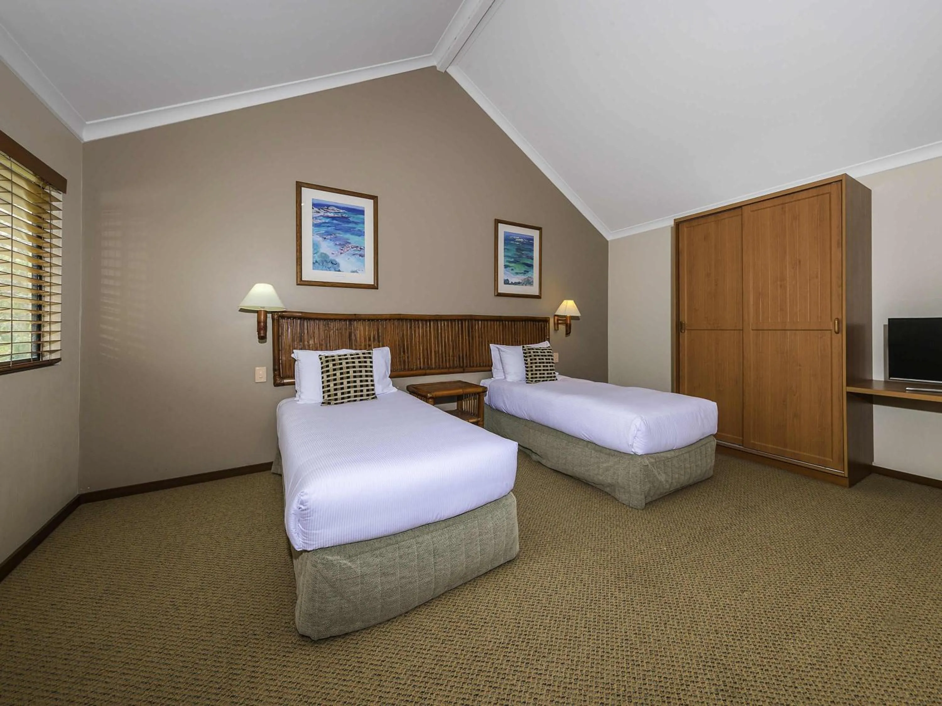 Bedroom, Bed in The Sebel Busselton