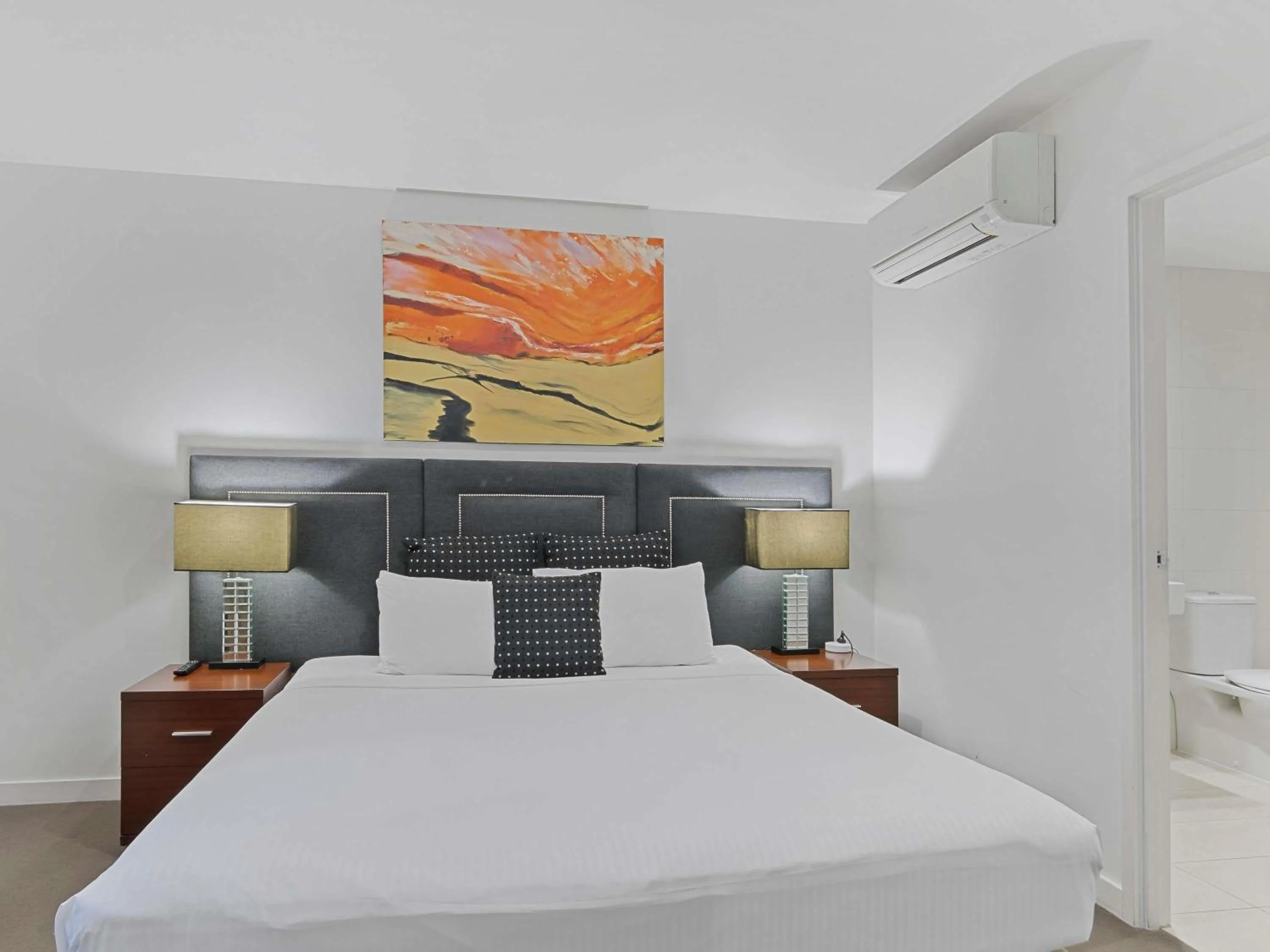 Bedroom, Bed in The Sebel Residences Melbourne Docklands Serviced Apartments