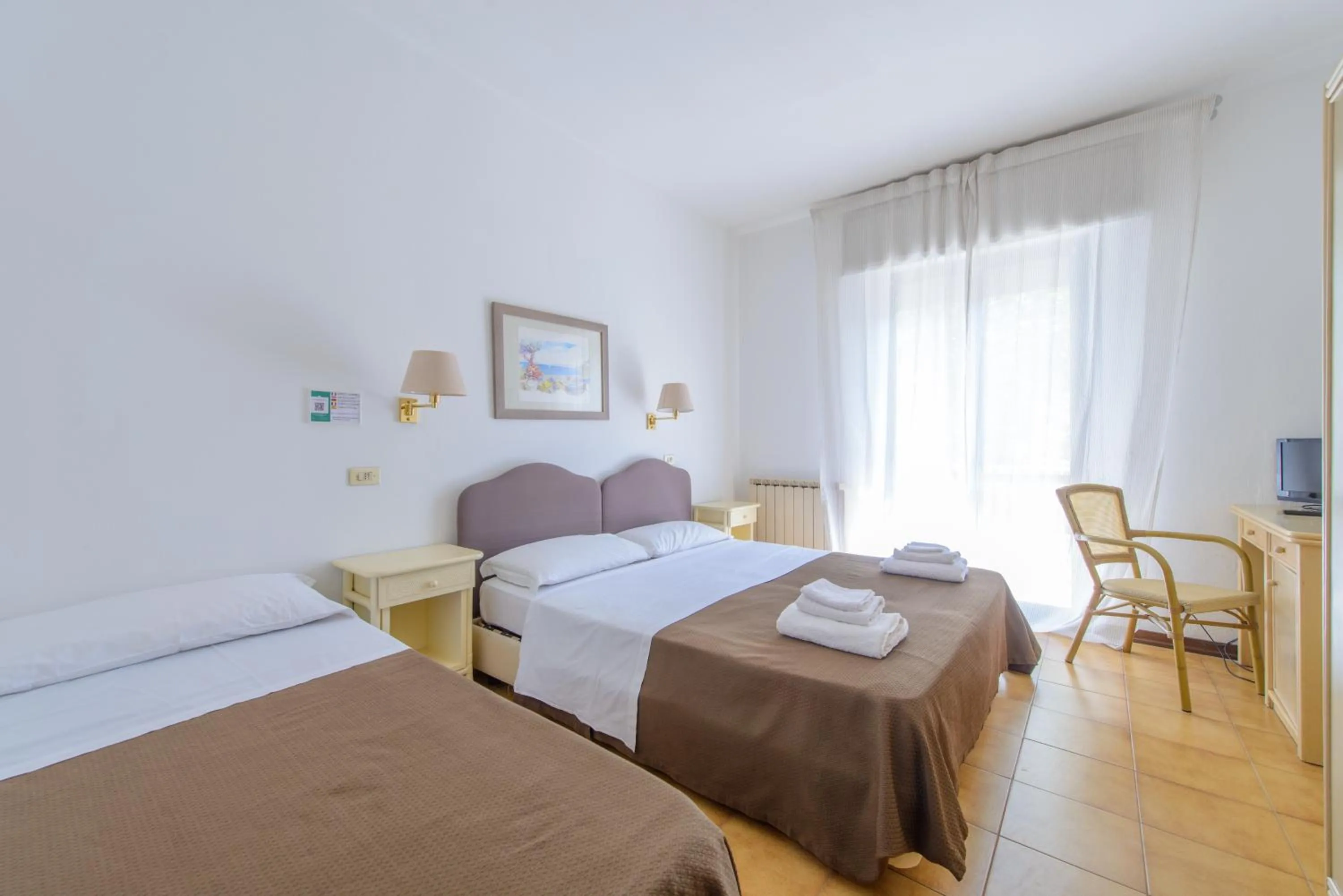 Bed in Hotel Avana Mare