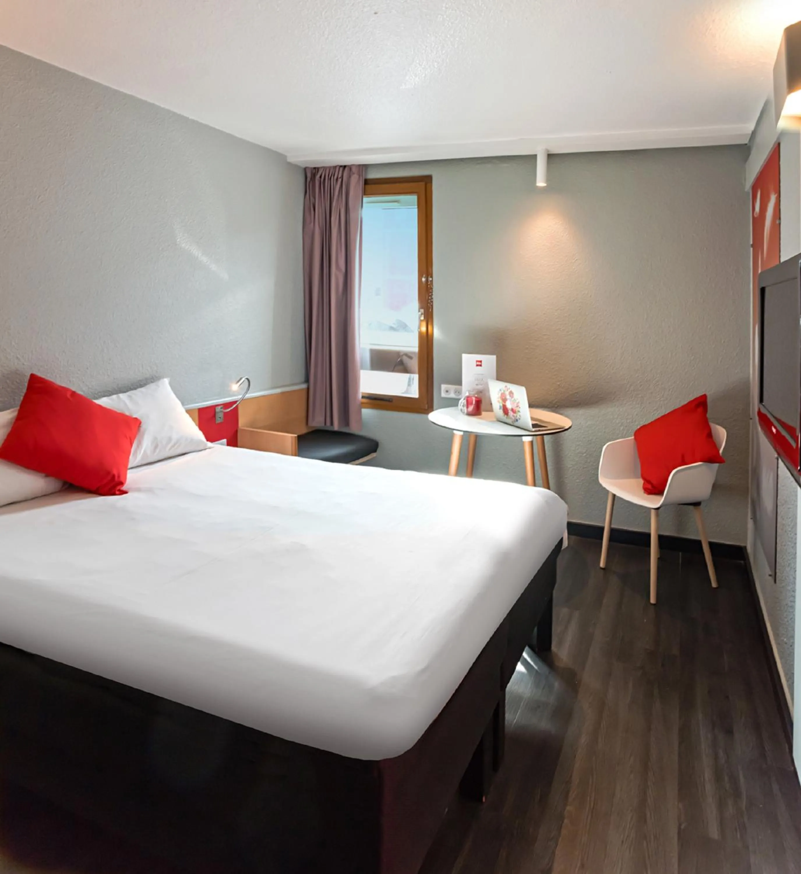 Bed in ibis Strasbourg Sud La Vigie