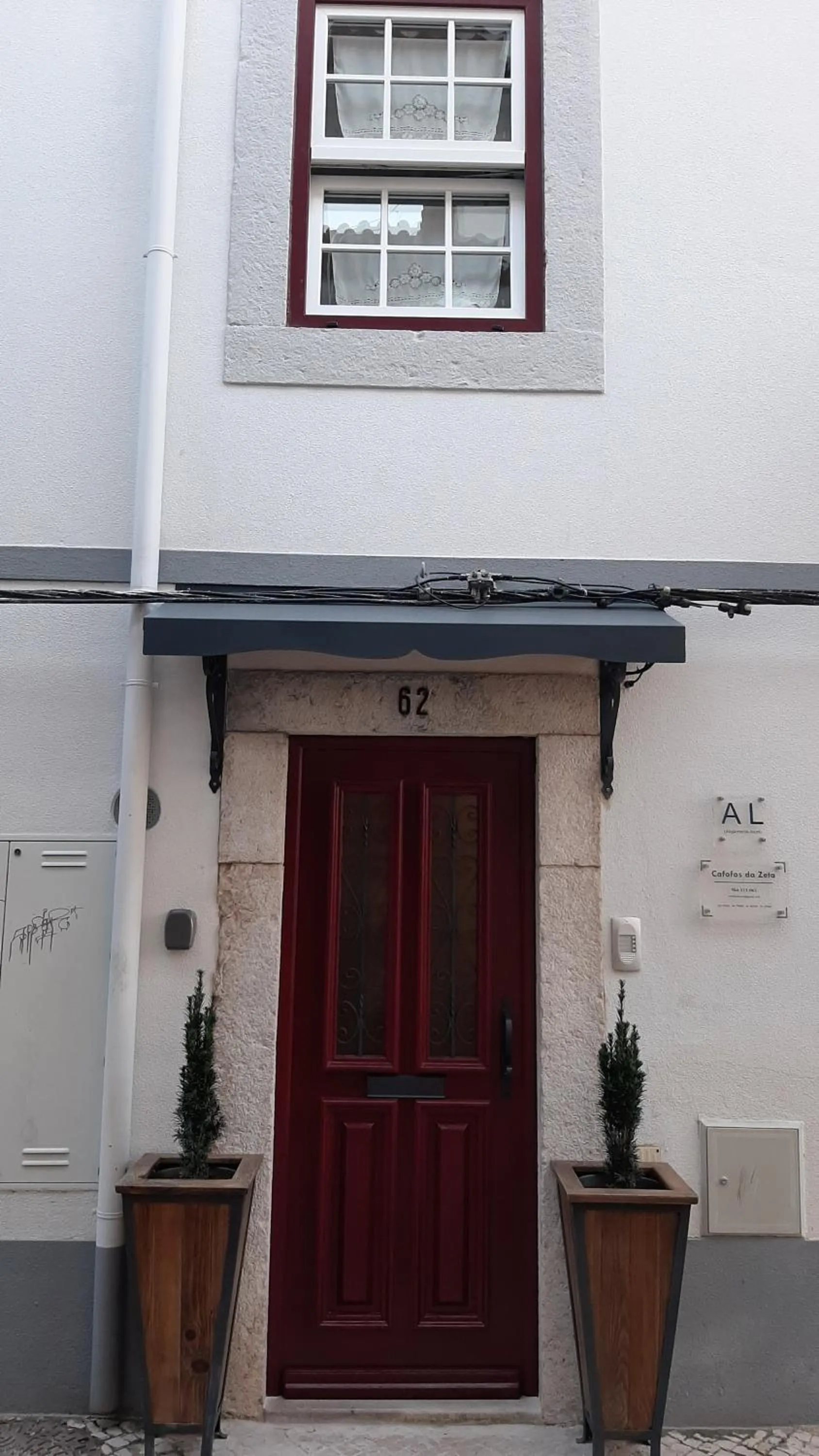 Facade/entrance in Cafofos da Zeta