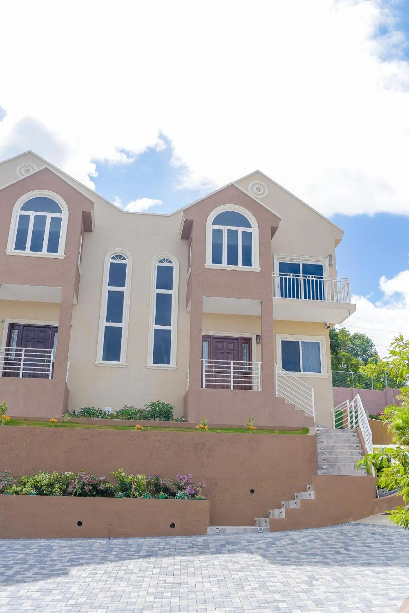 Tropical Luxury Dreams