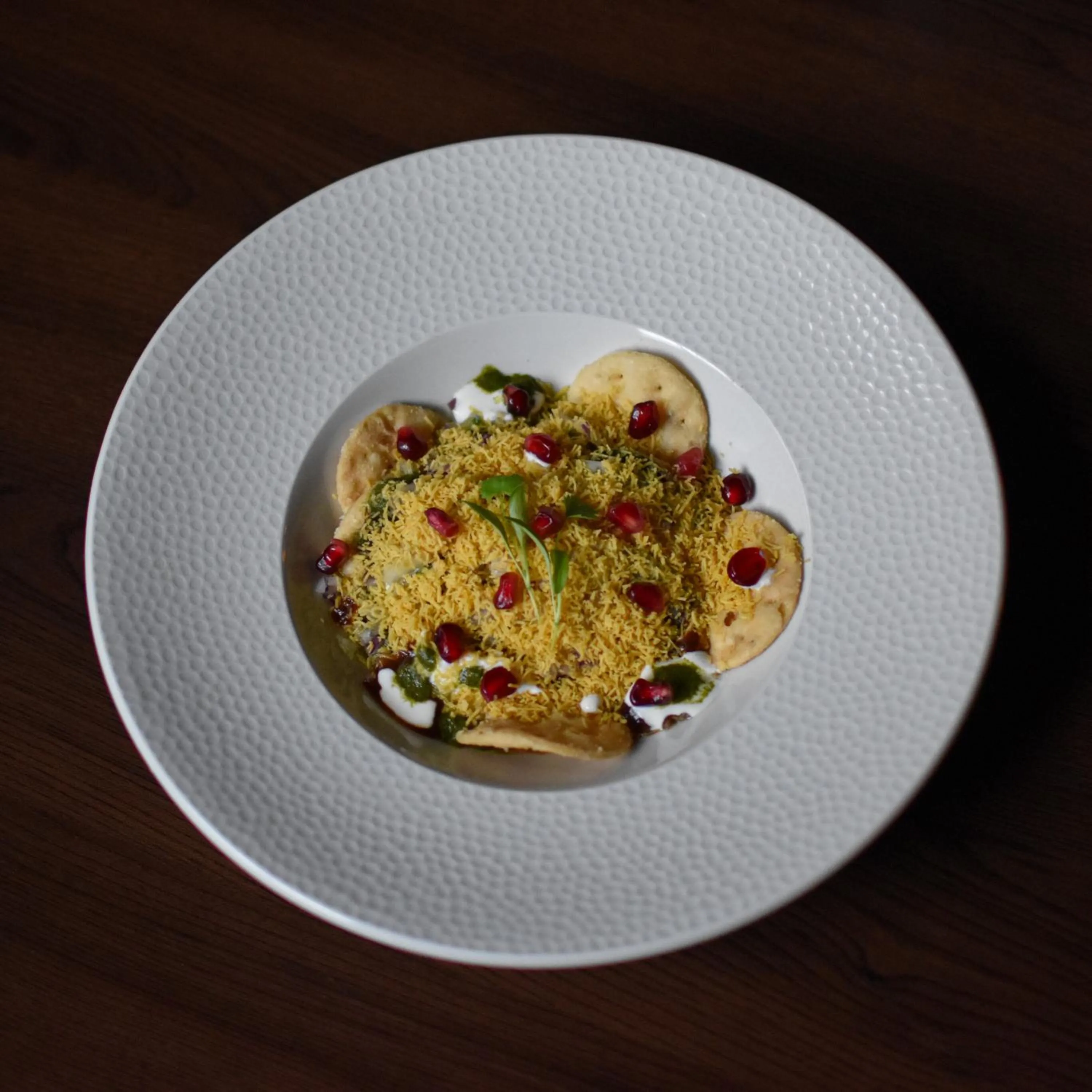 Nomi Rooms & Restaurant