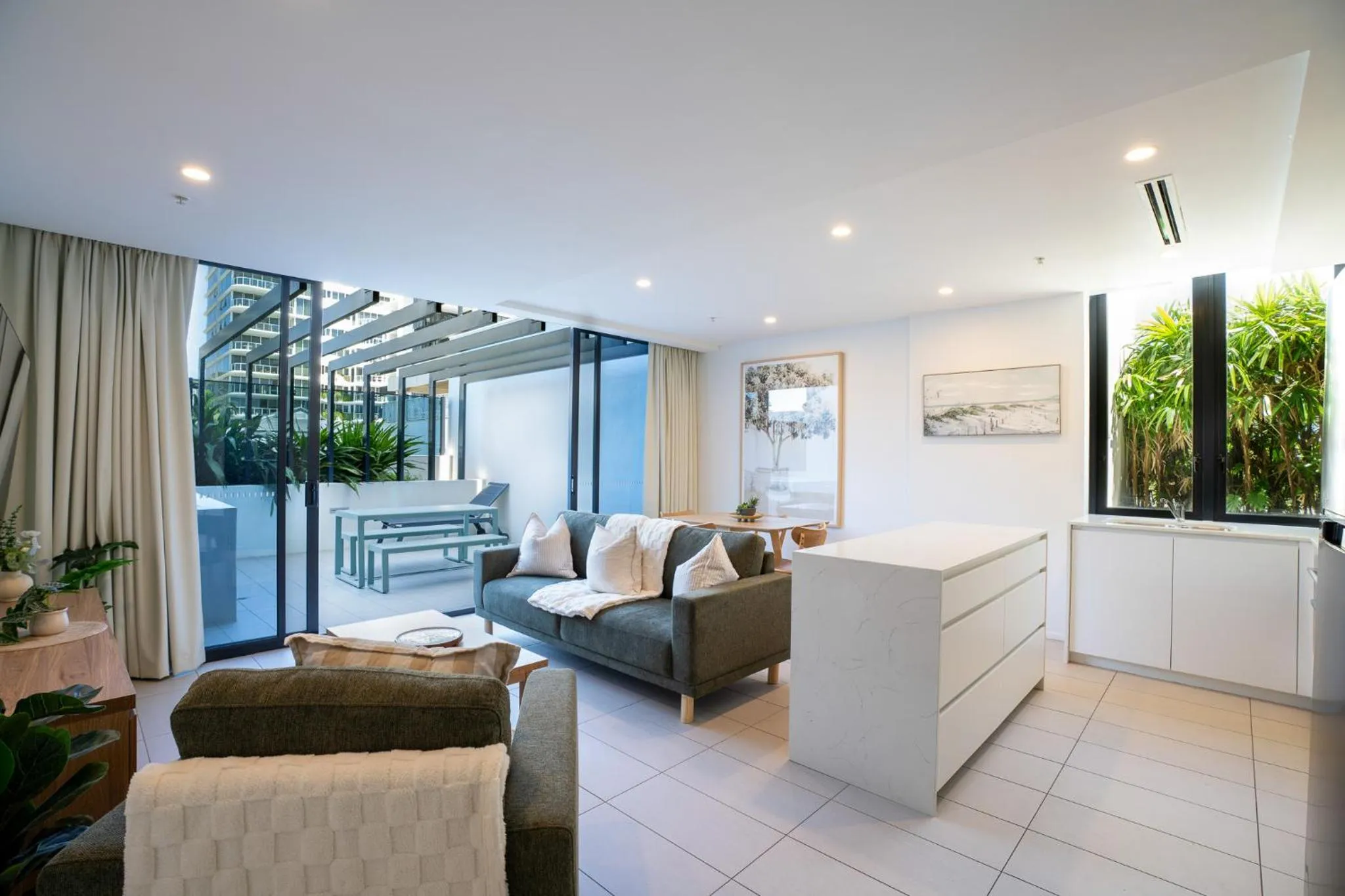Balcony/Terrace in Iconic Kirra Beach Resort