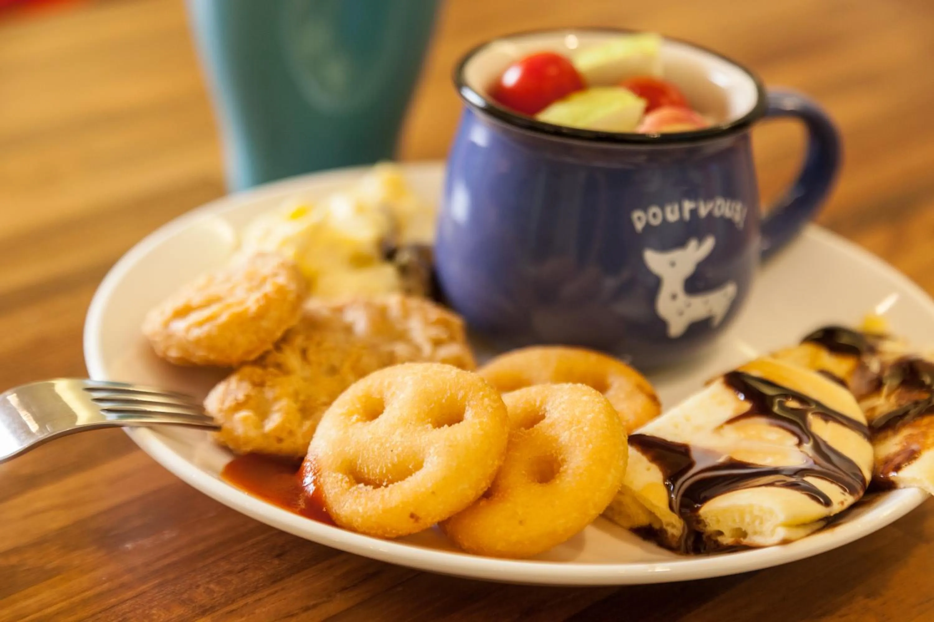 Breakfast in Sea Dragonfly