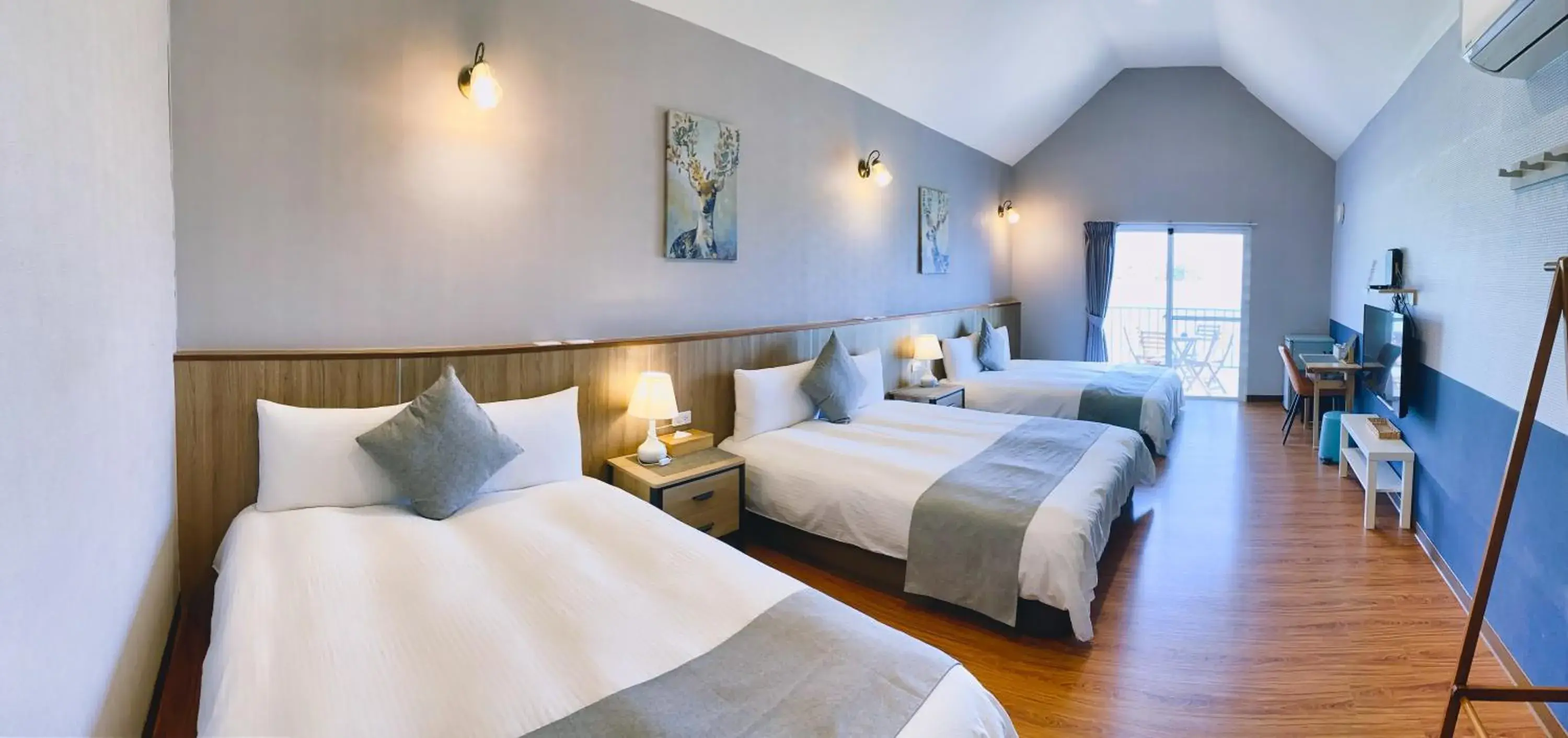 Family Room (6 Adults) in Loju Seaview Homestay Family Room (6 Adults) in Loju Seaview Homestay