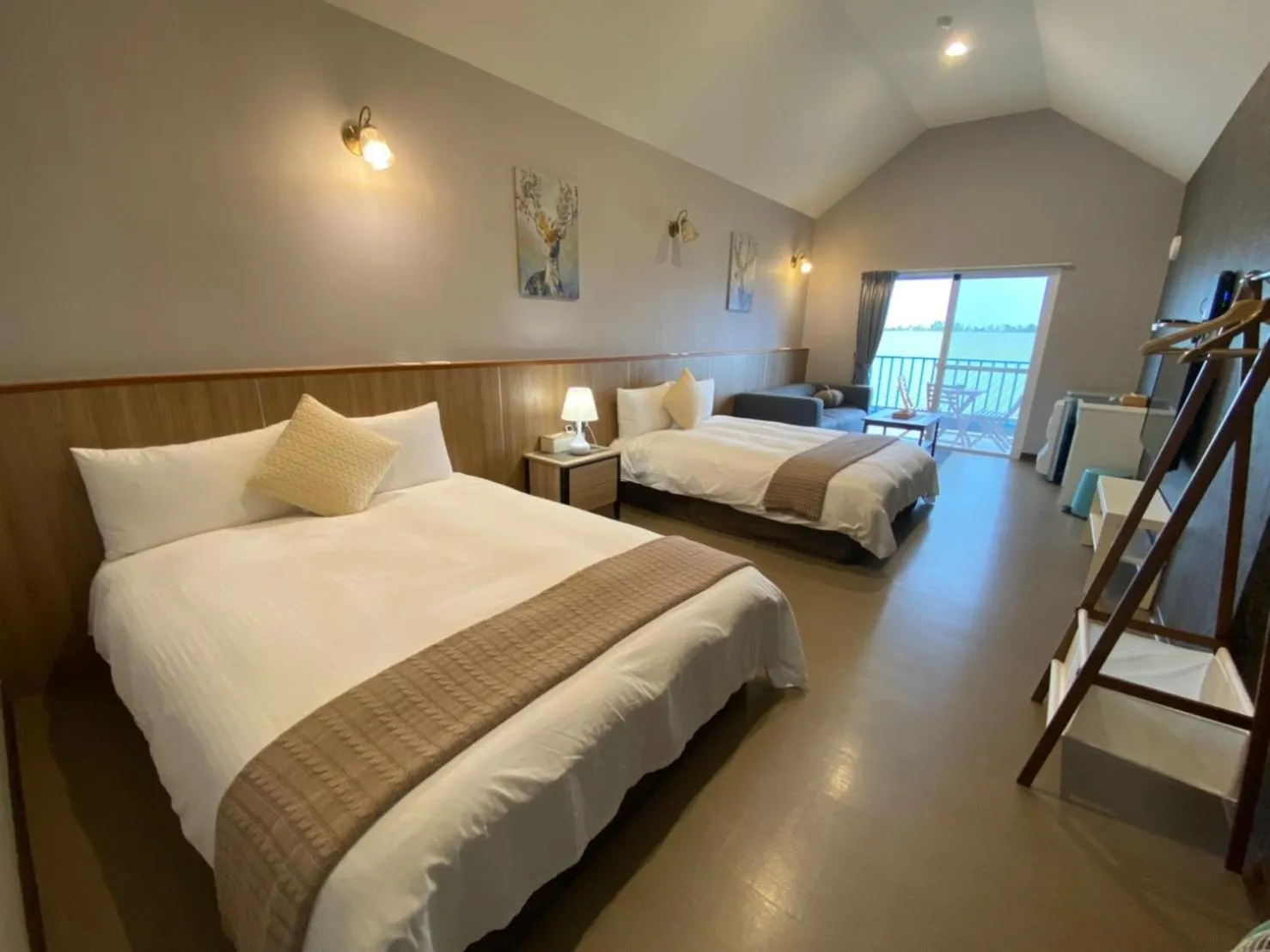 Photo of the whole room, Bed in Loju Seaview Homestay