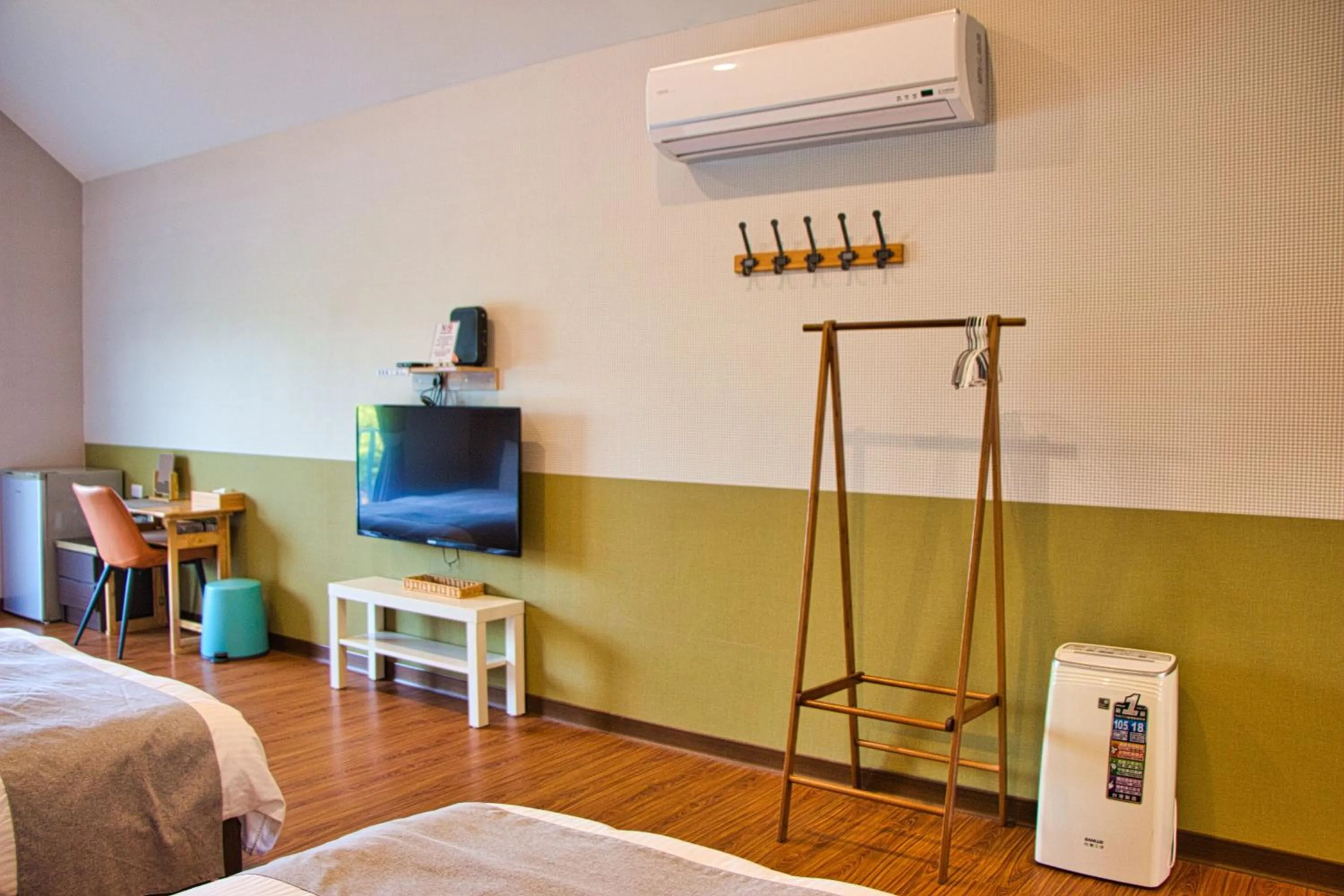 Photo of the whole room, Bed in Loju Seaview Homestay