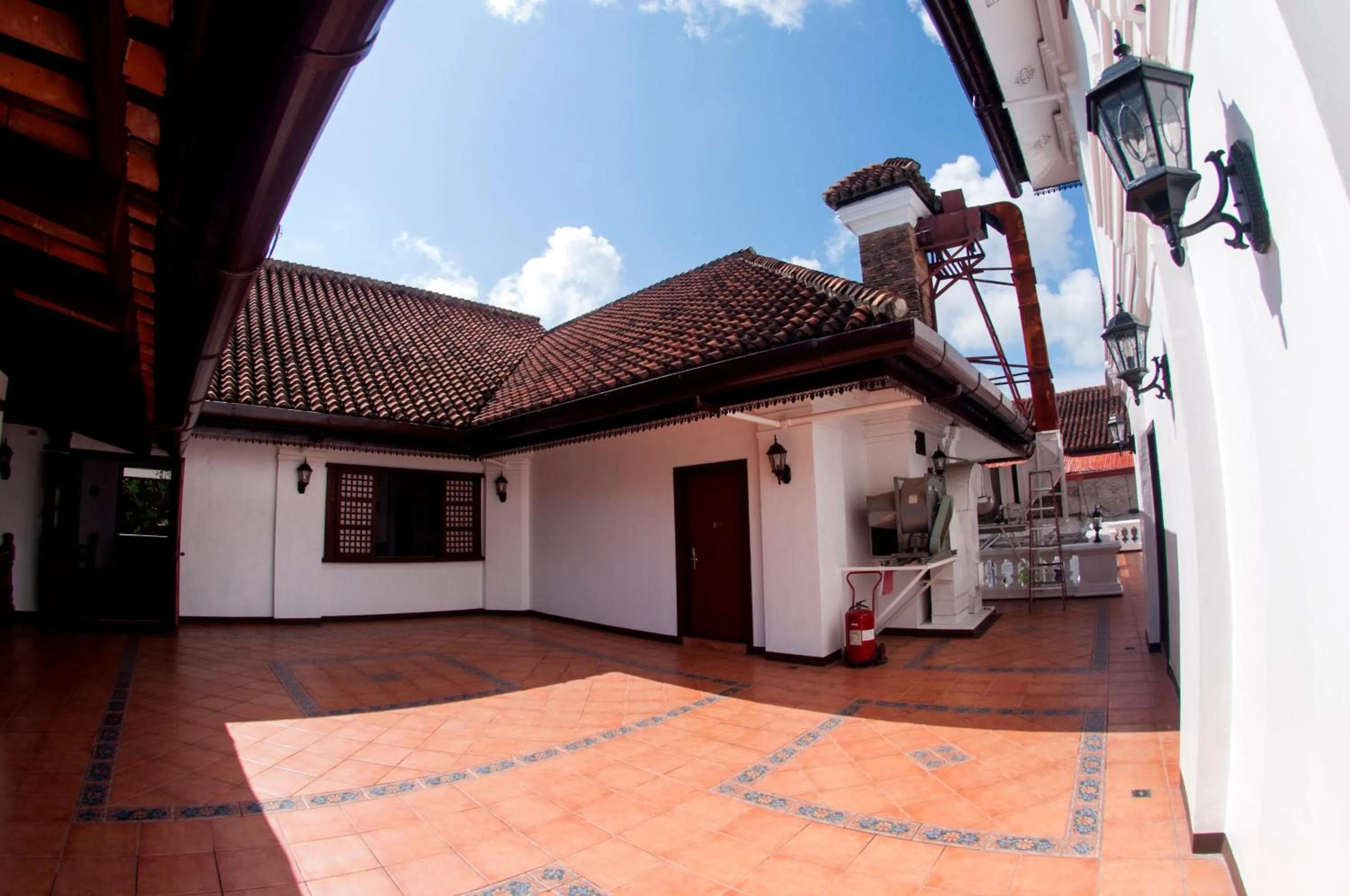 Property building in Vigan Plaza Hotel