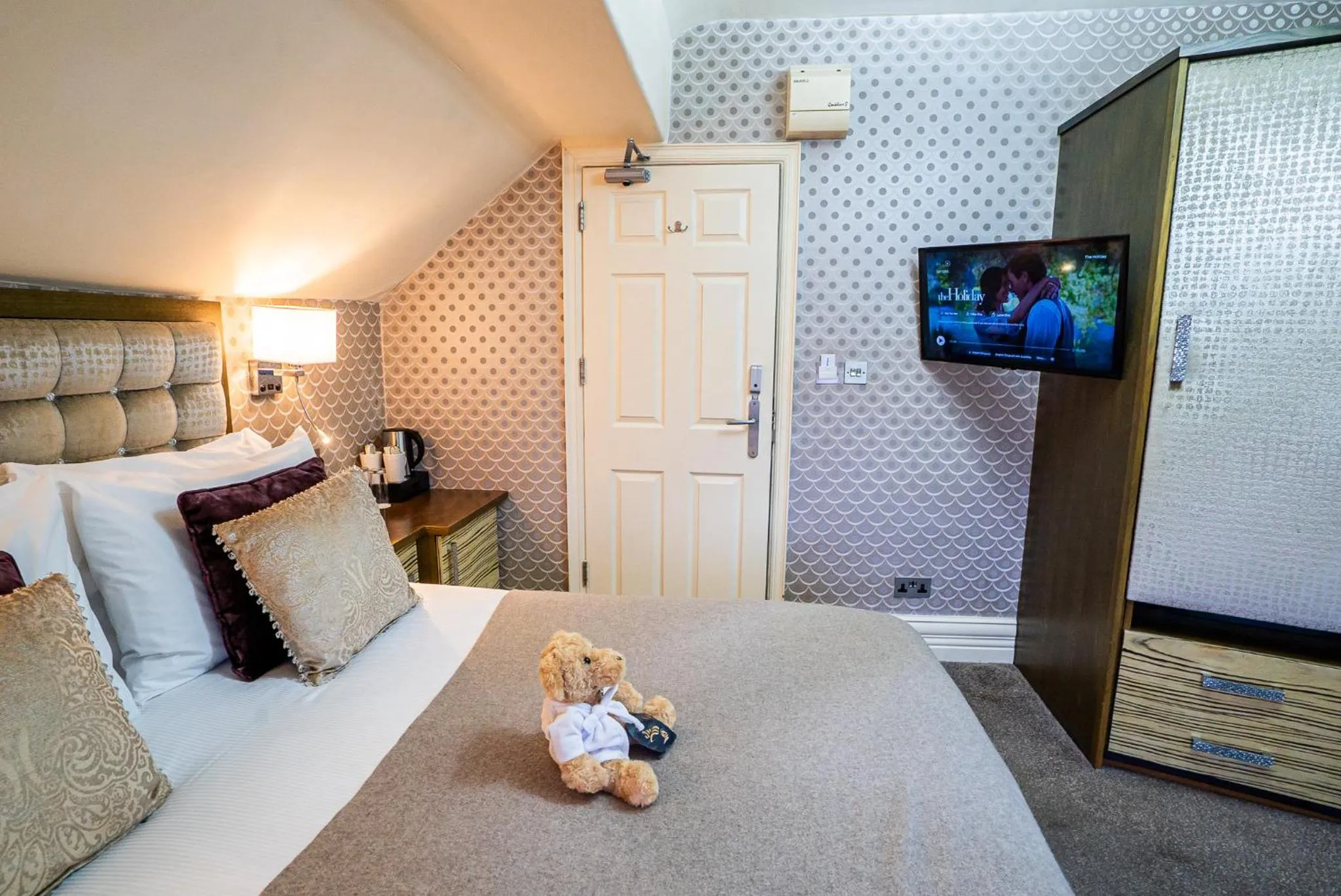 Bed in The Cranleigh Boutique