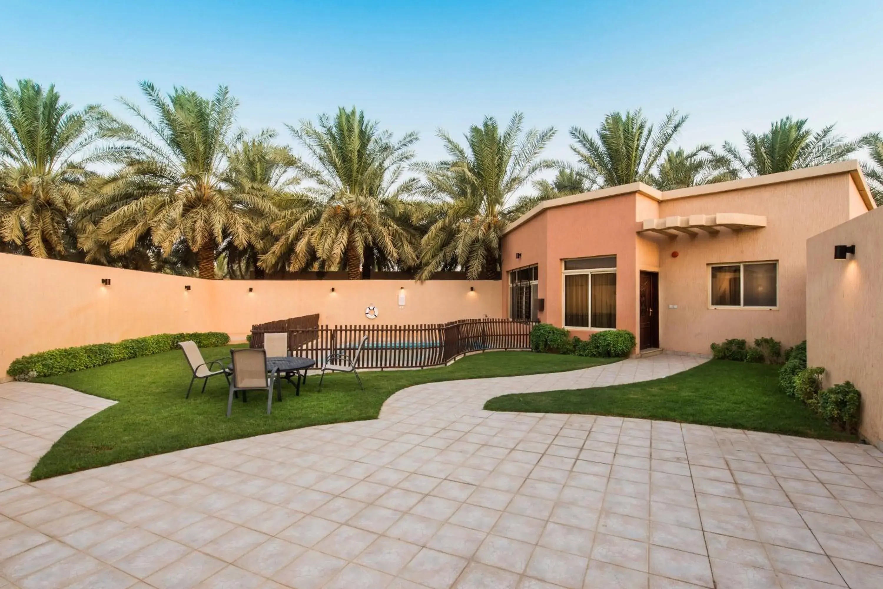 Royal Chalet Three Bedroom With Pool in Boudl Al Nakheel Royal Chalet Three Bedroom With Pool in Boudl Al Nakheel