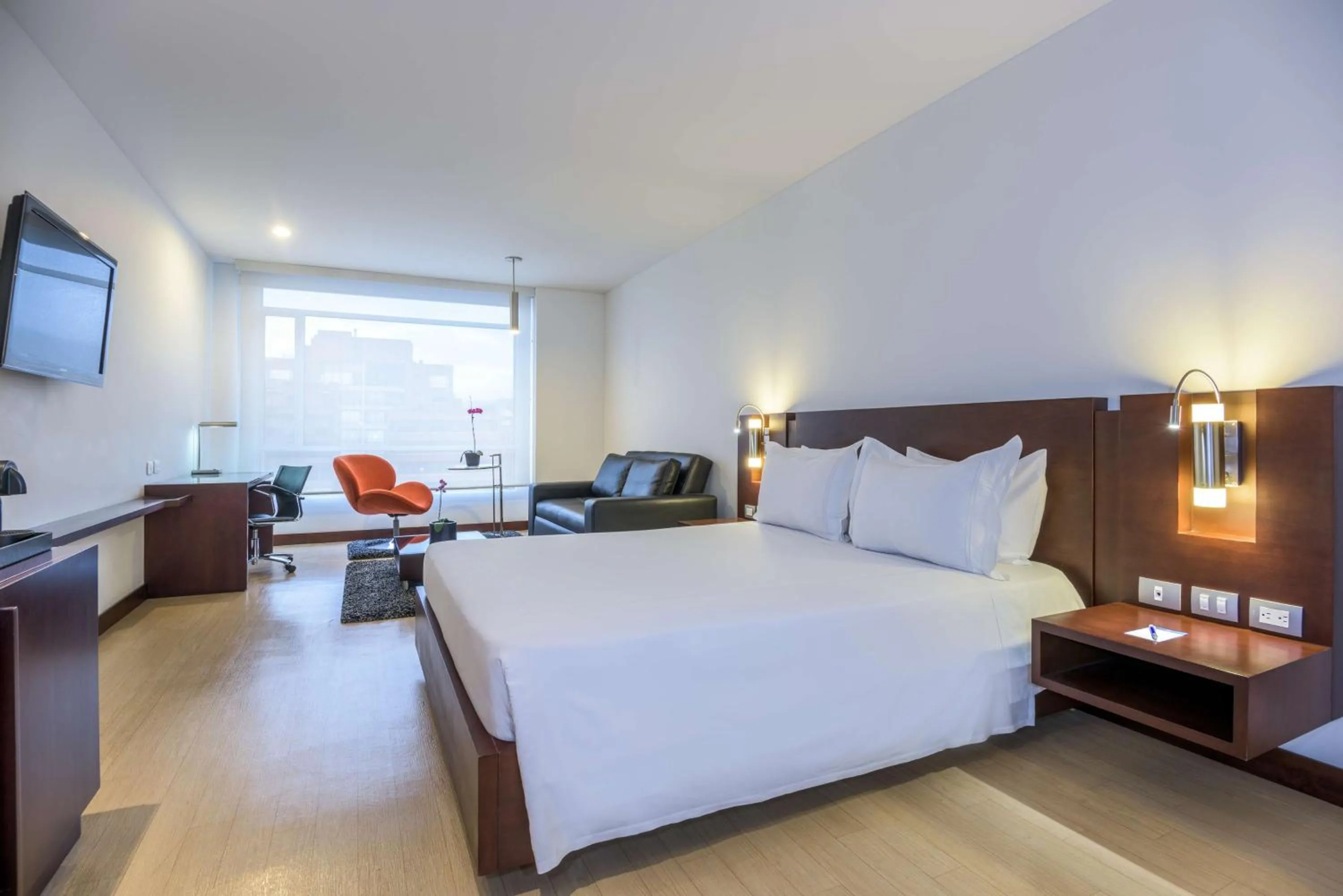 Bedroom, Bed in NH Bogota Urban 93 Royal