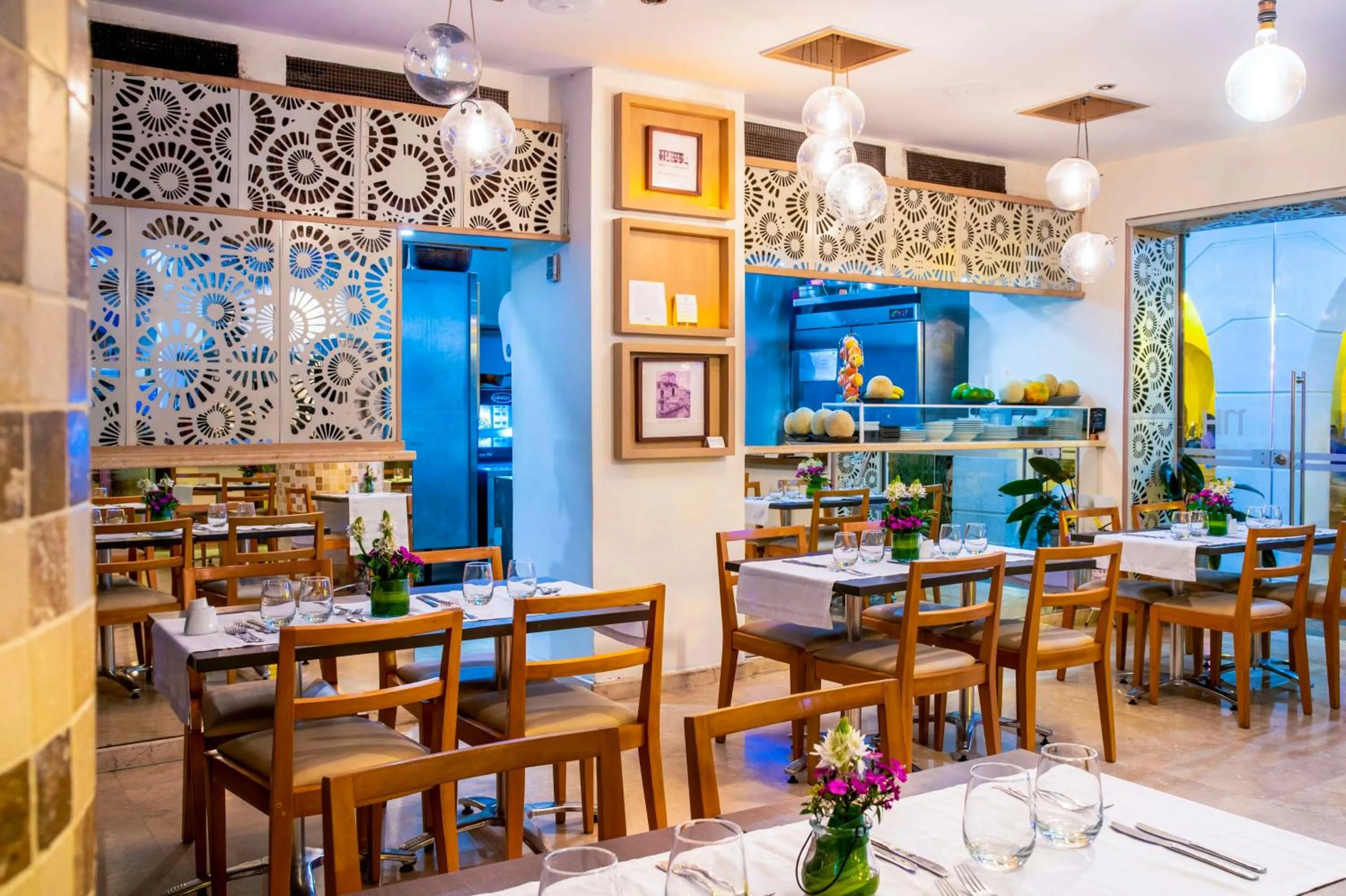 Restaurant/places to eat in NH Royal Urban Cartagena