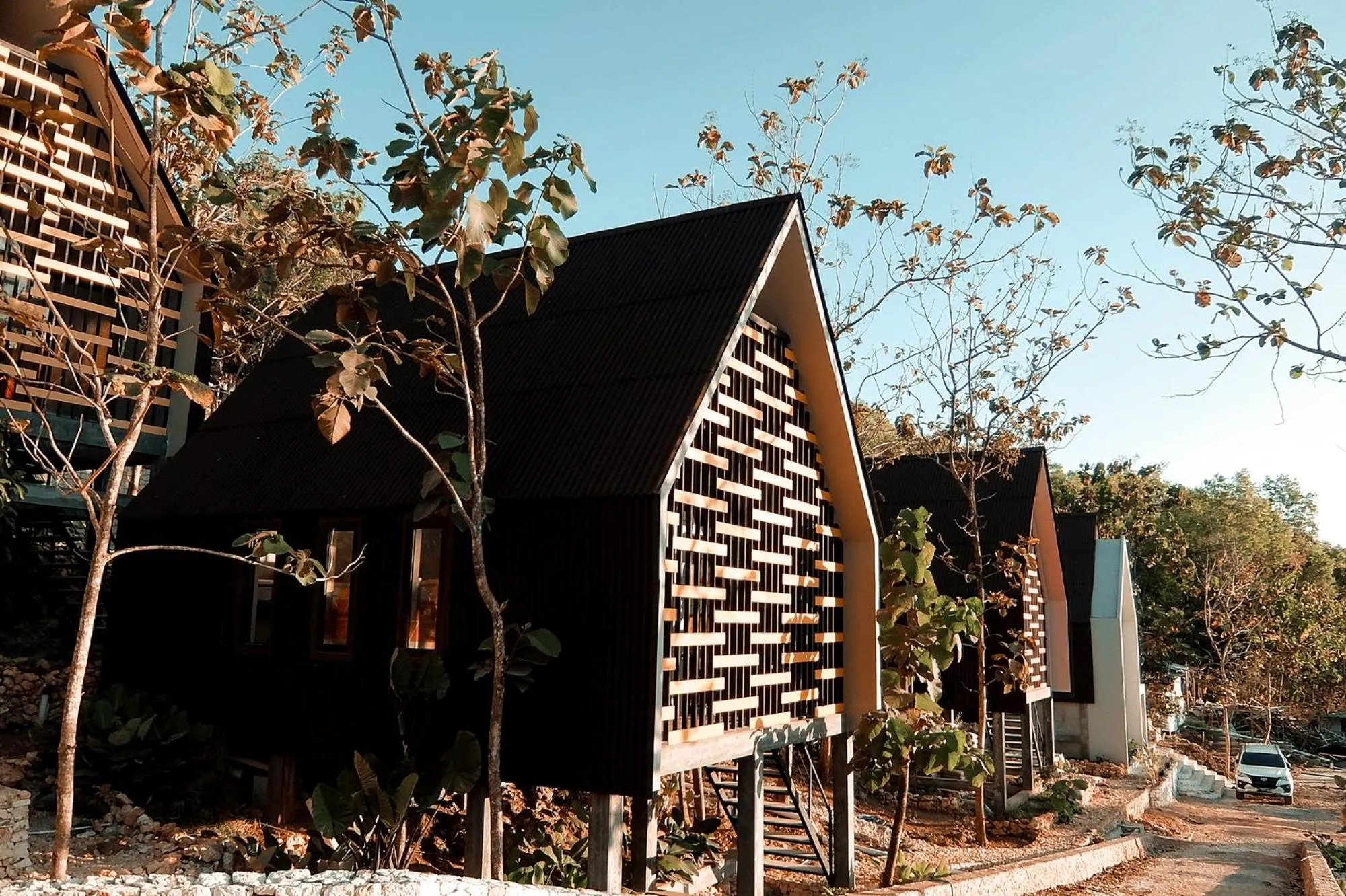 Radika Paradise Villa & Cottage