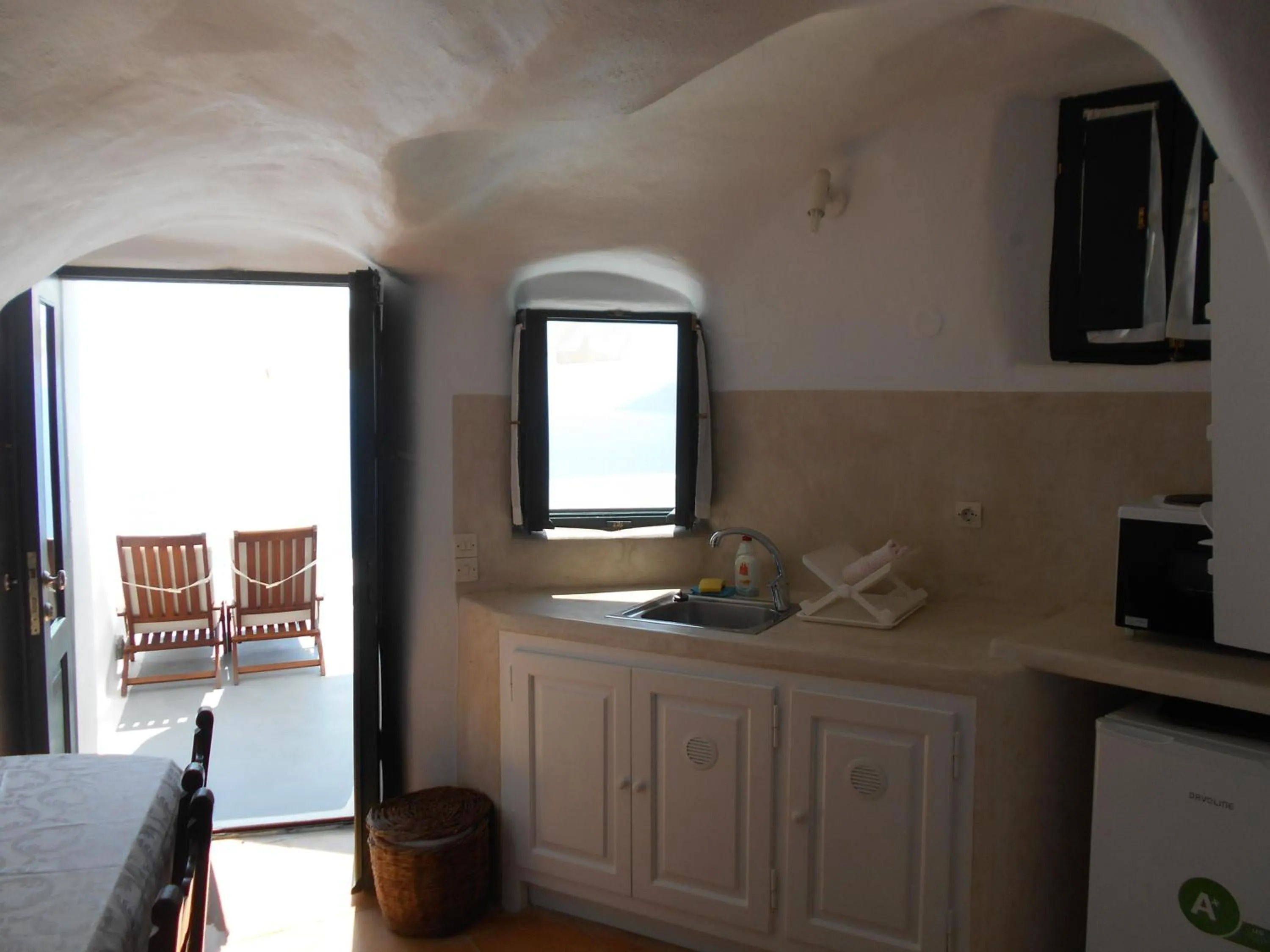 Kitchen or kitchenette in Rimida Villas- Adults Only