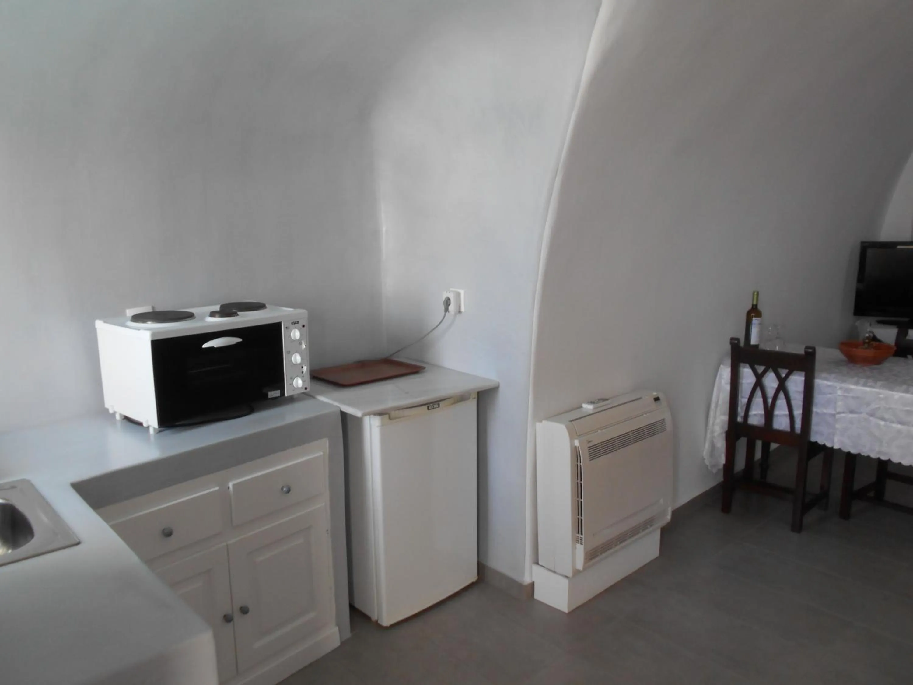 Kitchen or kitchenette in Rimida Villas- Adults Only