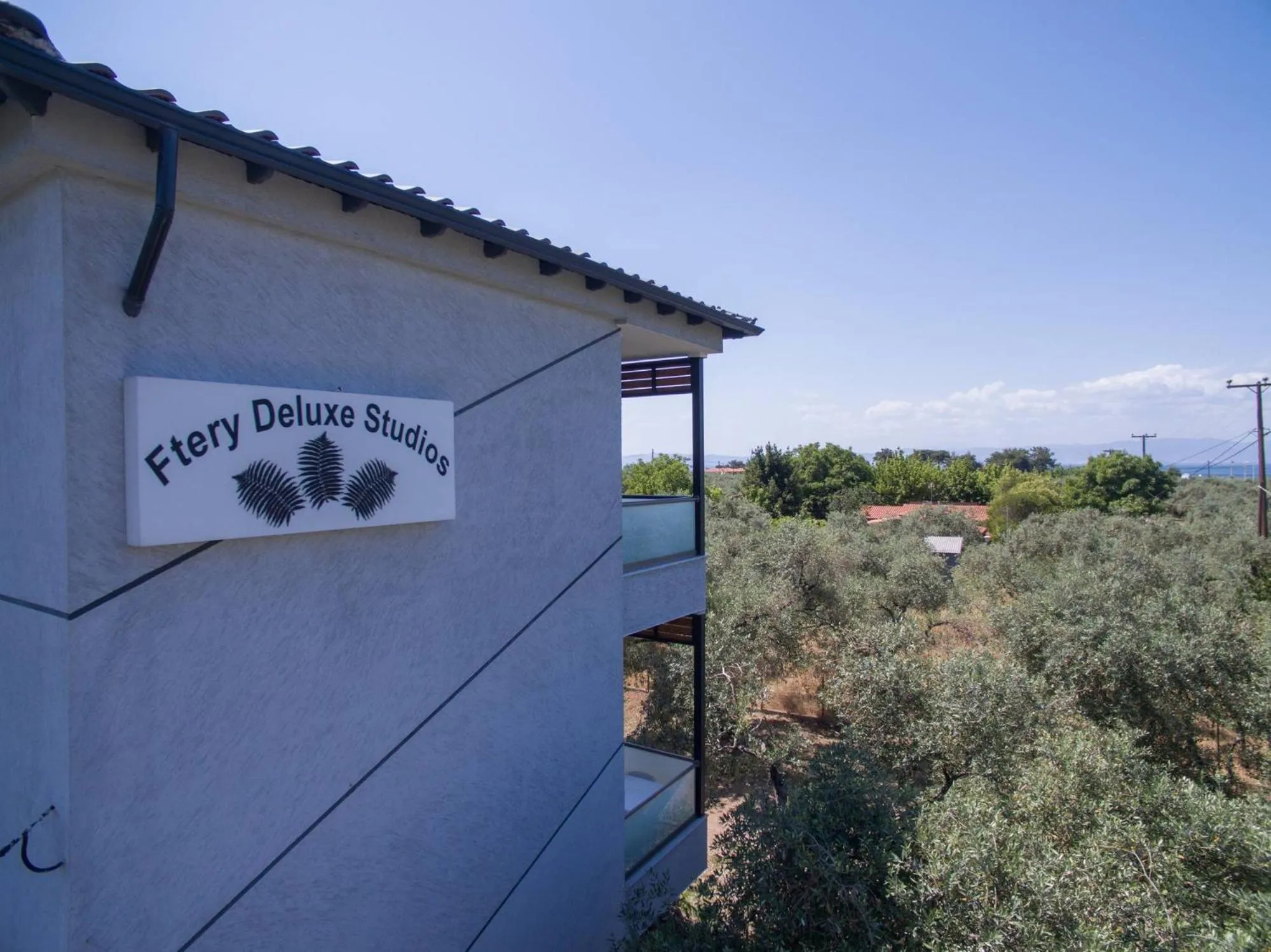 Property building in Ftery