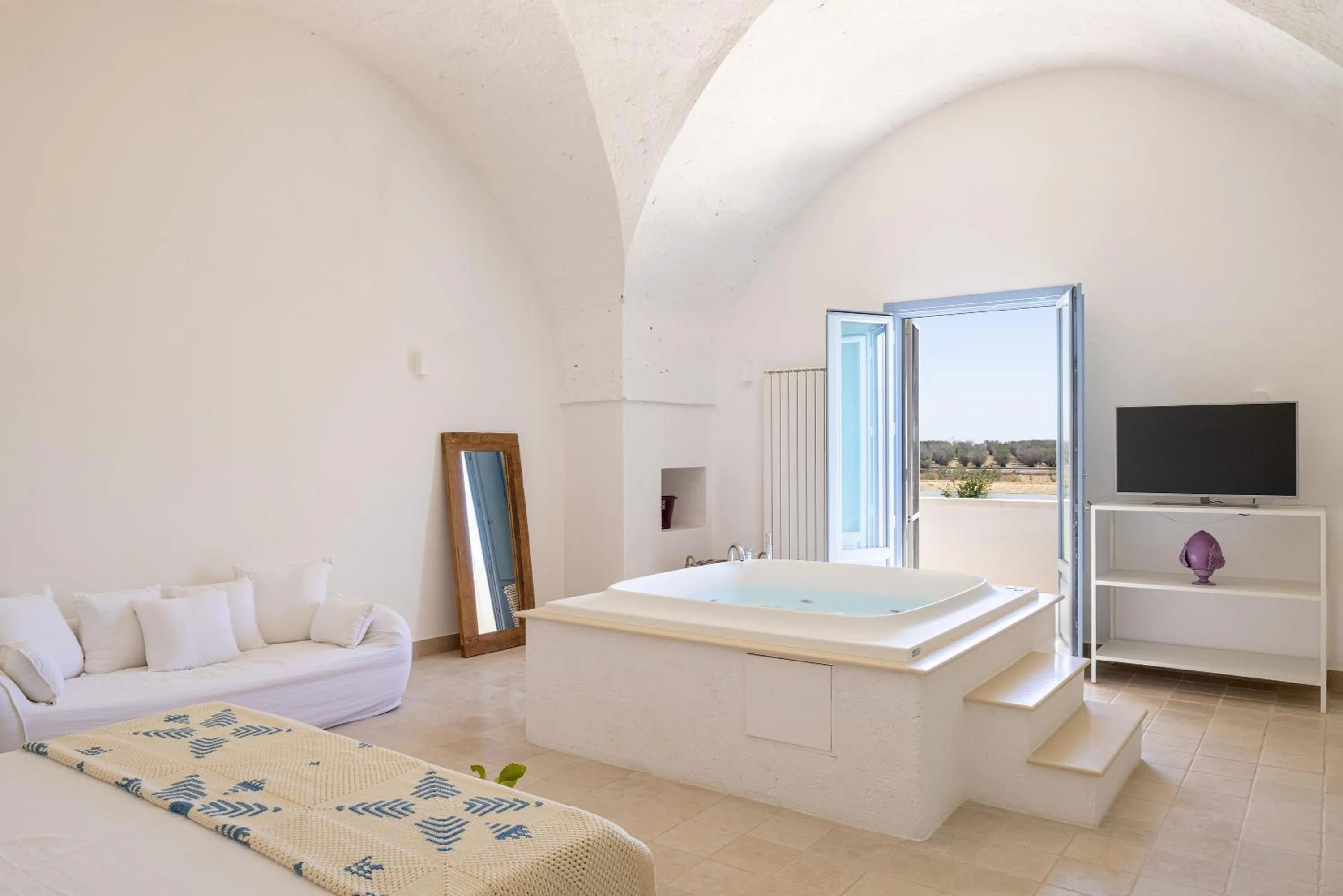 Bed in Masseria Malvindi