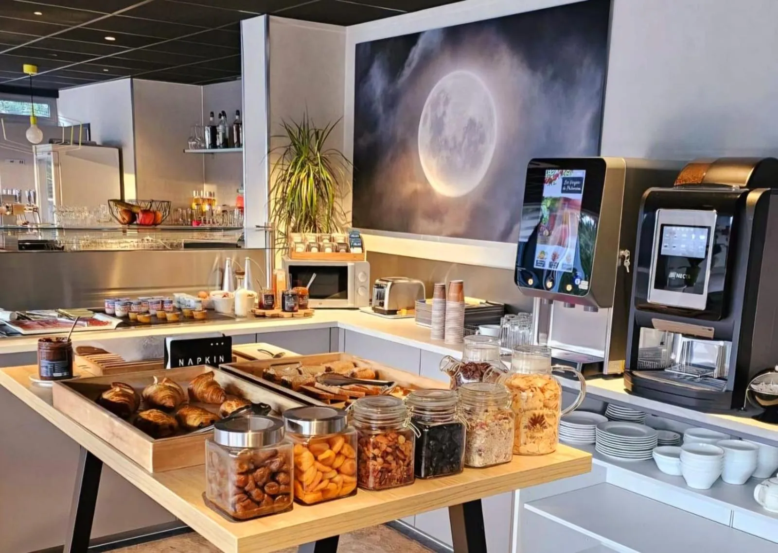 Breakfast in The Originals City, Hotel Ariane, Toulouse Sud Labège