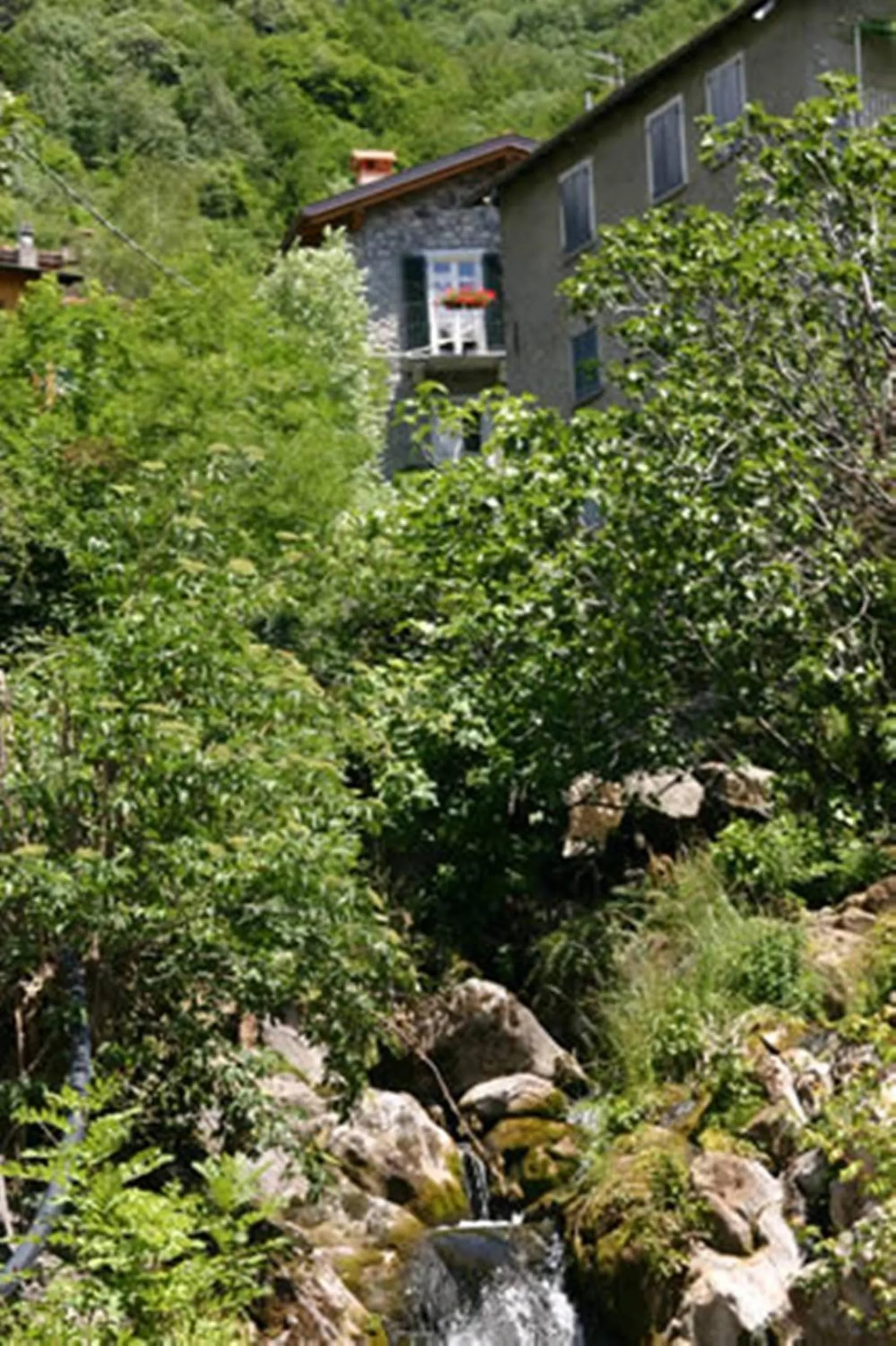 River view in La Ruota del Mulino